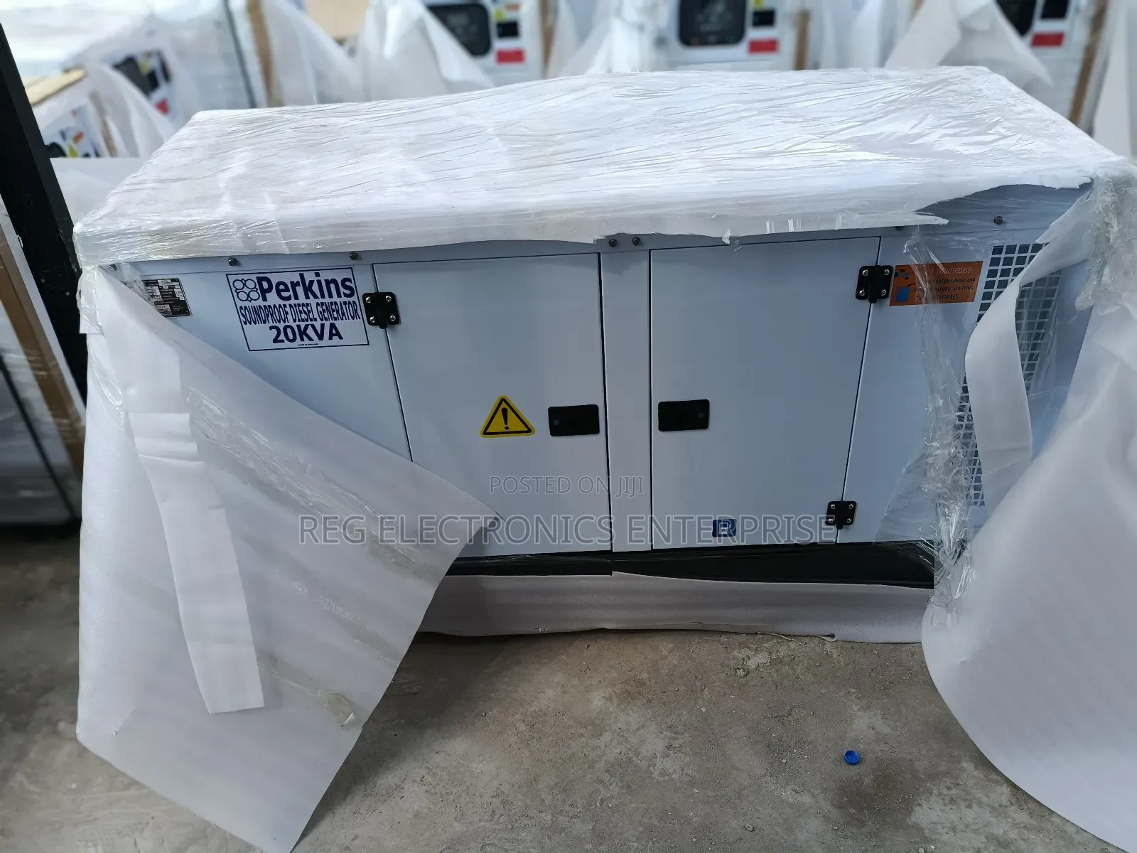 Best Selling Perkins Soundproof Generator 20kva