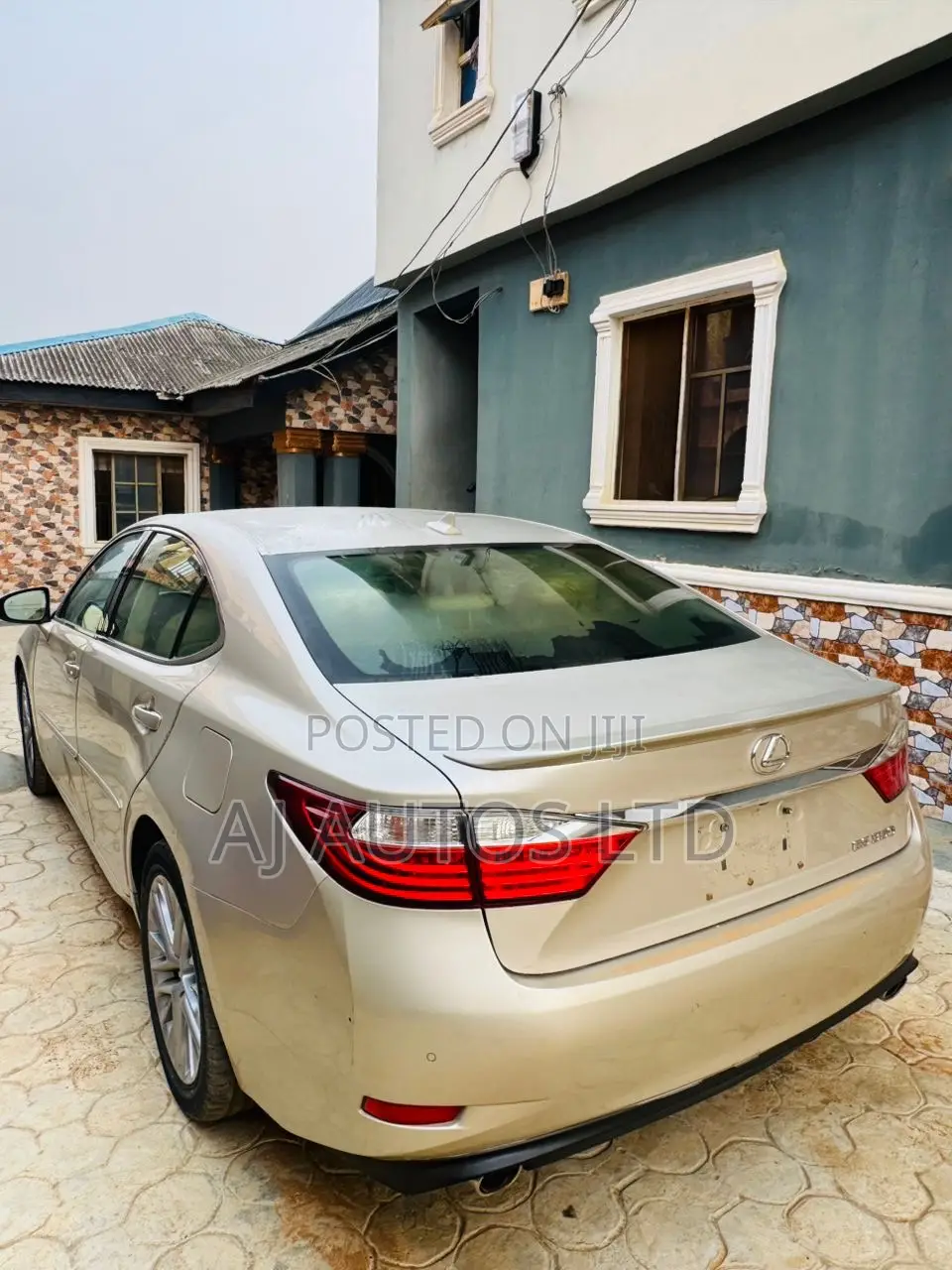 Lexus ES 2014 Gold