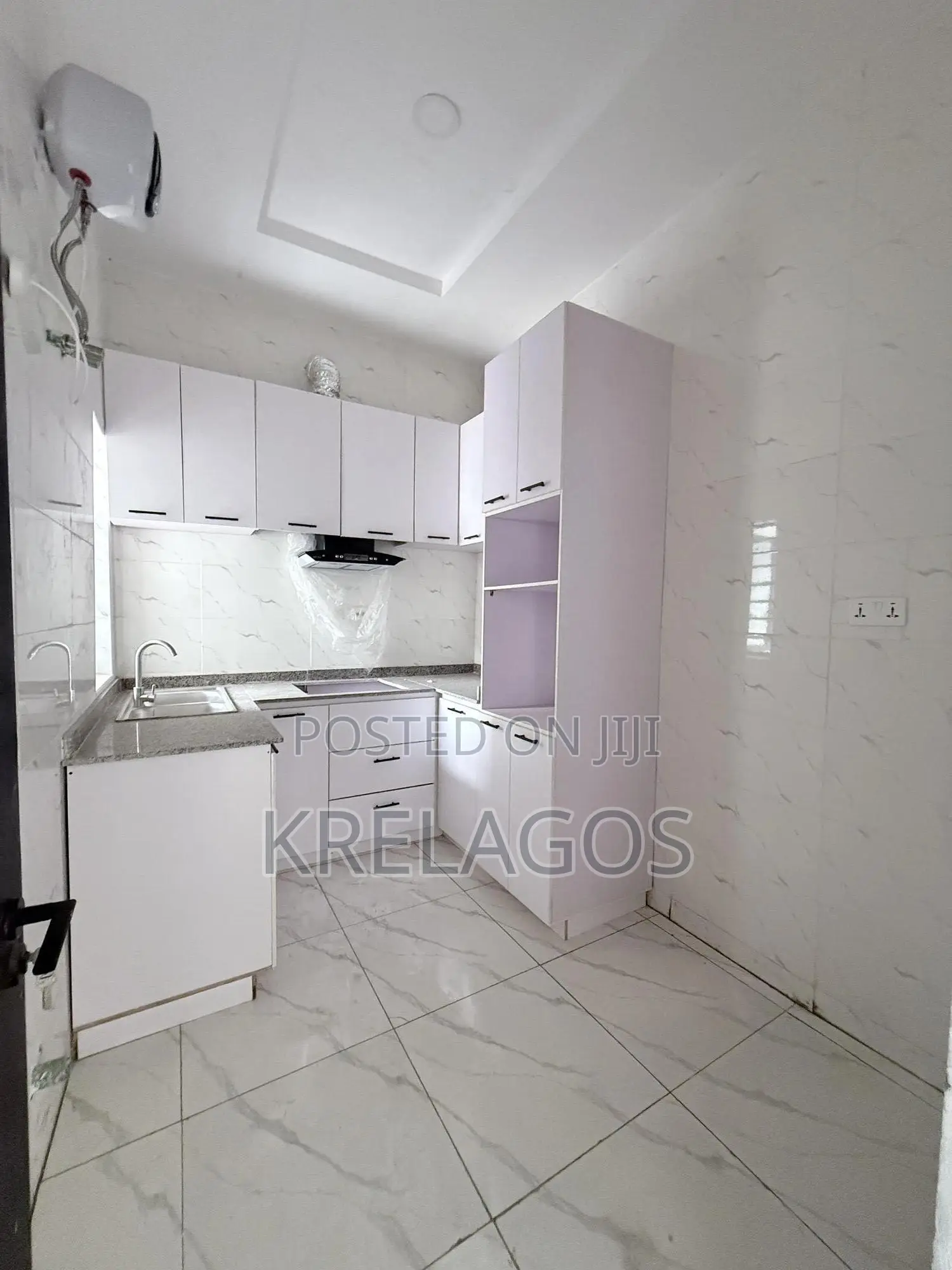 1bdrm Apartment in Ajah, Off Lekki-Epe Expressway for sale