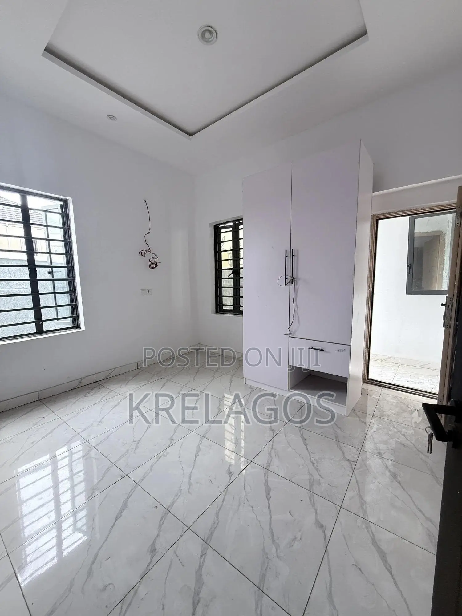 1bdrm Apartment in Ajah, Off Lekki-Epe Expressway for sale
