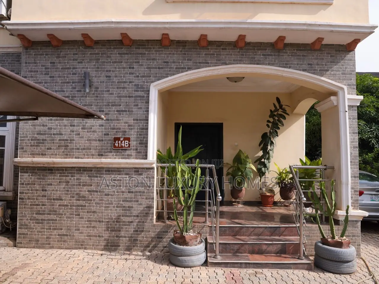 4bdrm Duplex in River Pack Estate, Sabon Lugbe for sale