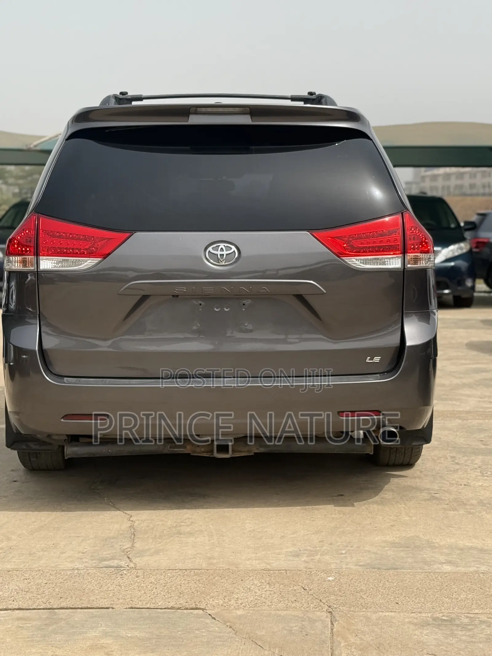 Toyota Sienna 2012 Gray