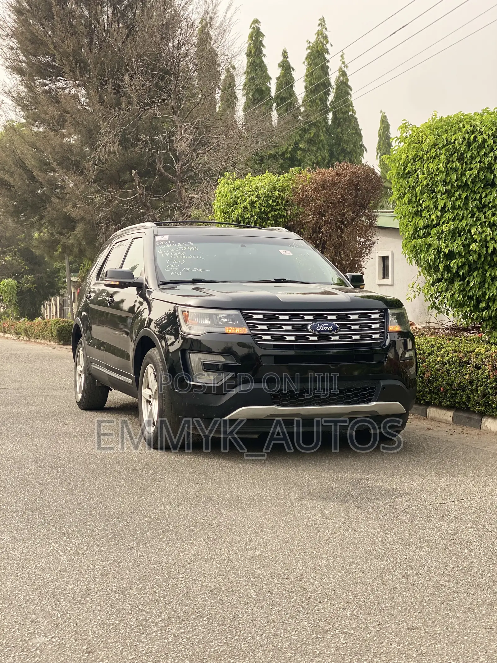 Ford Explorer Base 4dr FWD (3.5L 6cyl 6A) 2017 Black