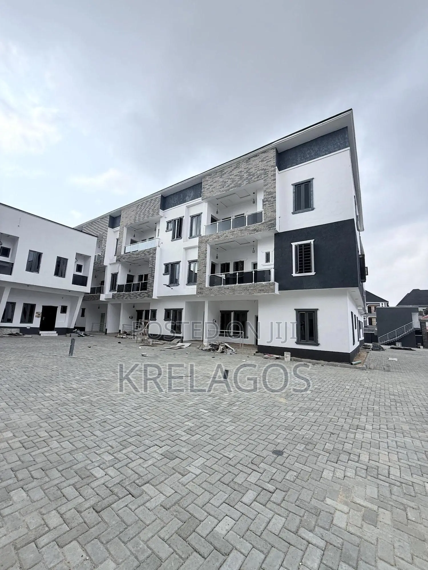 2bdrm Apartment in Ajah, Off Lekki-Epe Expressway for sale