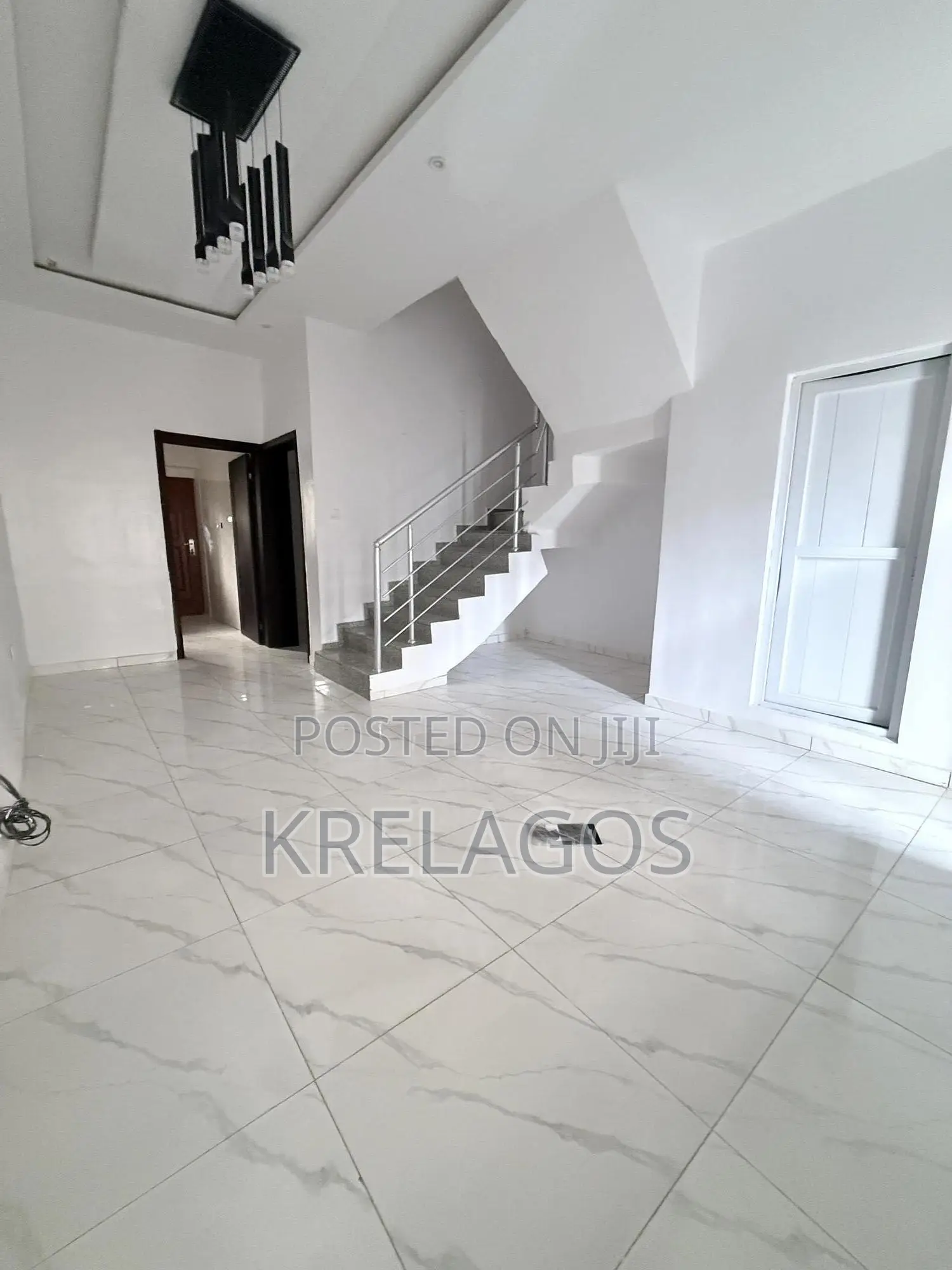 3bdrm Duplex in Ajah, Off Lekki-Epe Expressway for sale