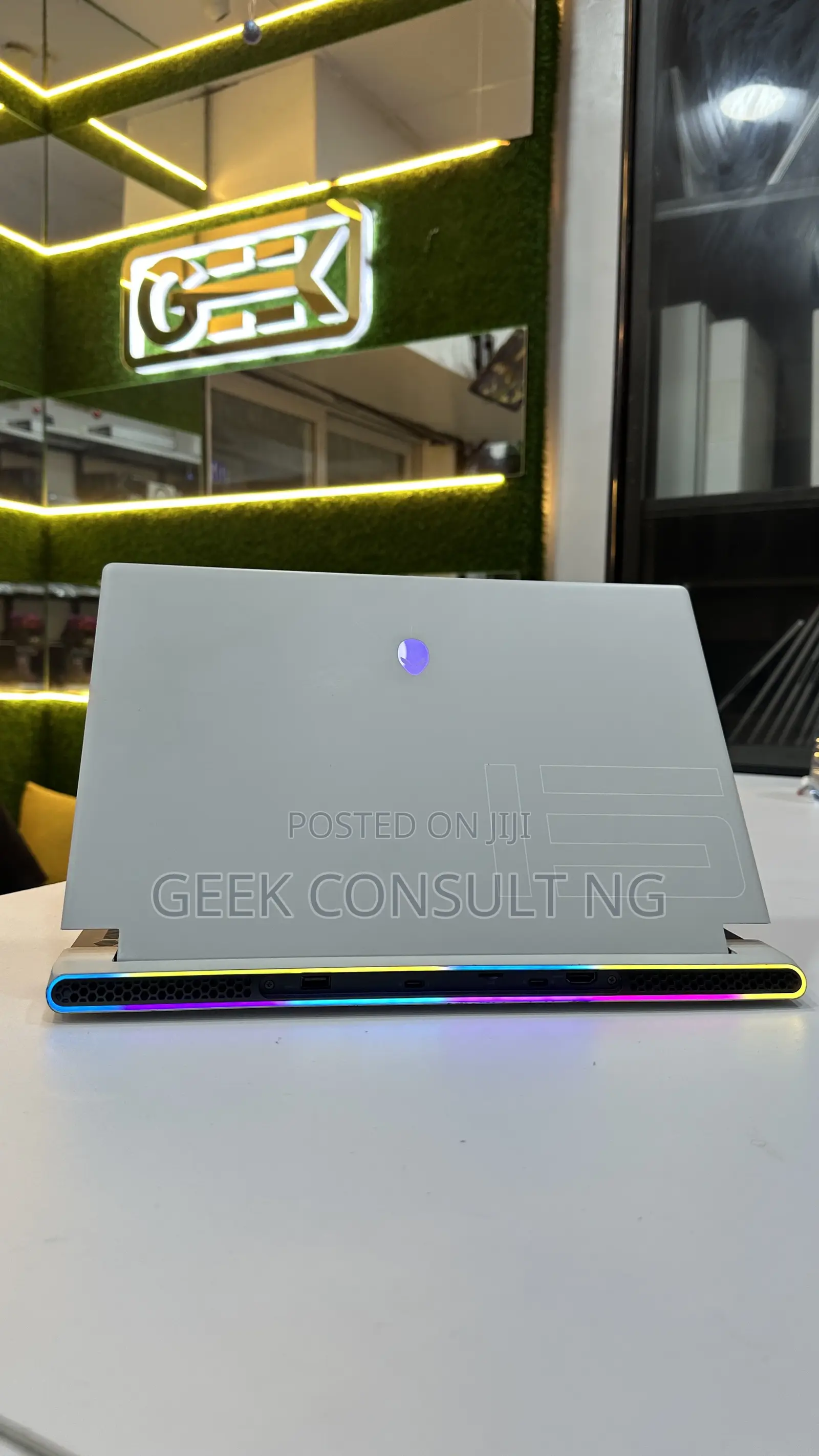 Laptop Dell Alienware X15 r2 32GB Intel Core i9 SSD 1T
