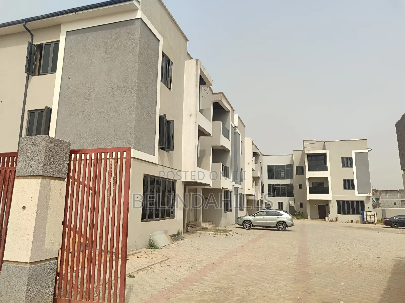 6bdrm Townhouse/Terrace in Kado for sale
