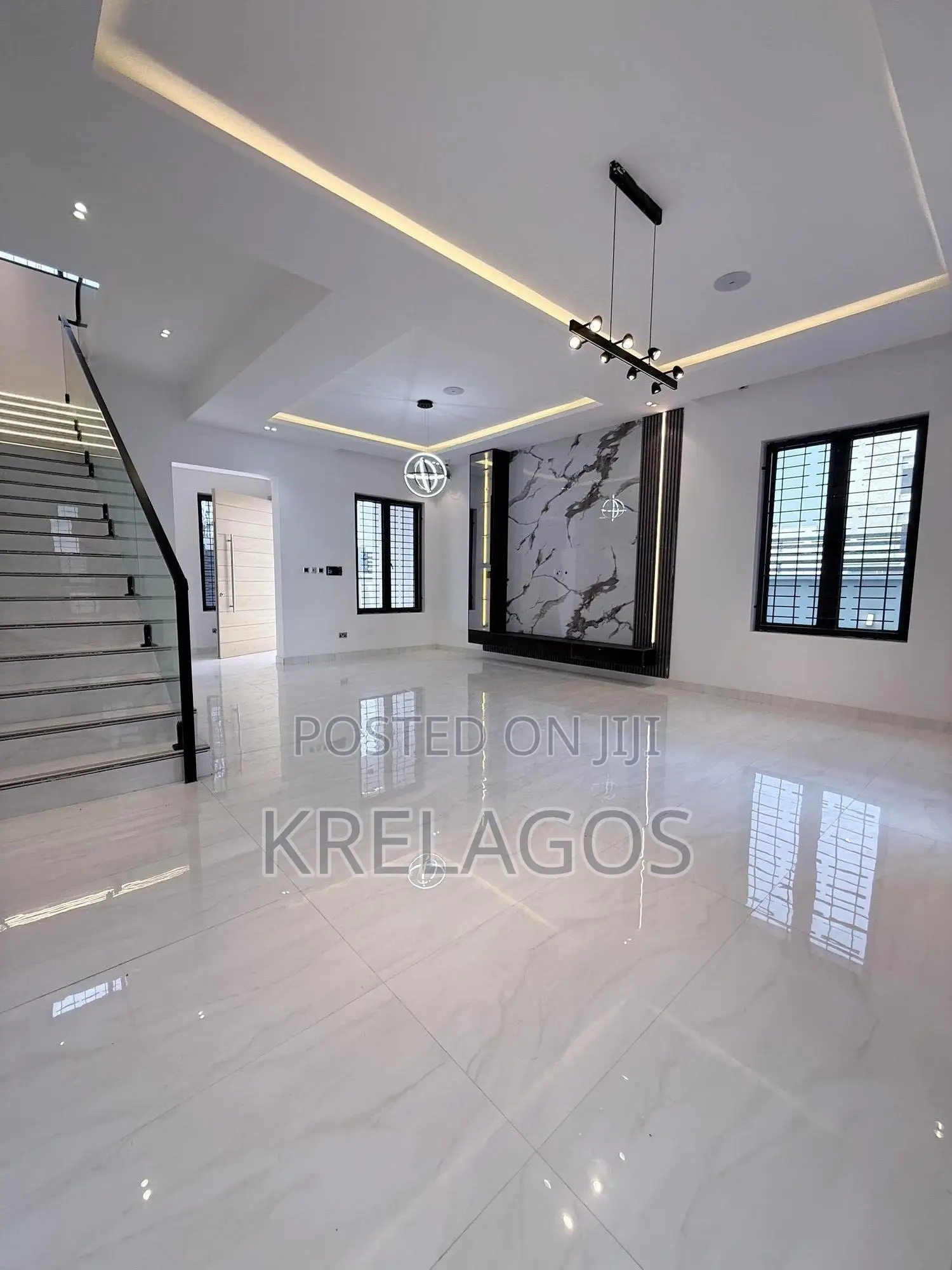 5bdrm Duplex in Lekki, Ikate for sale