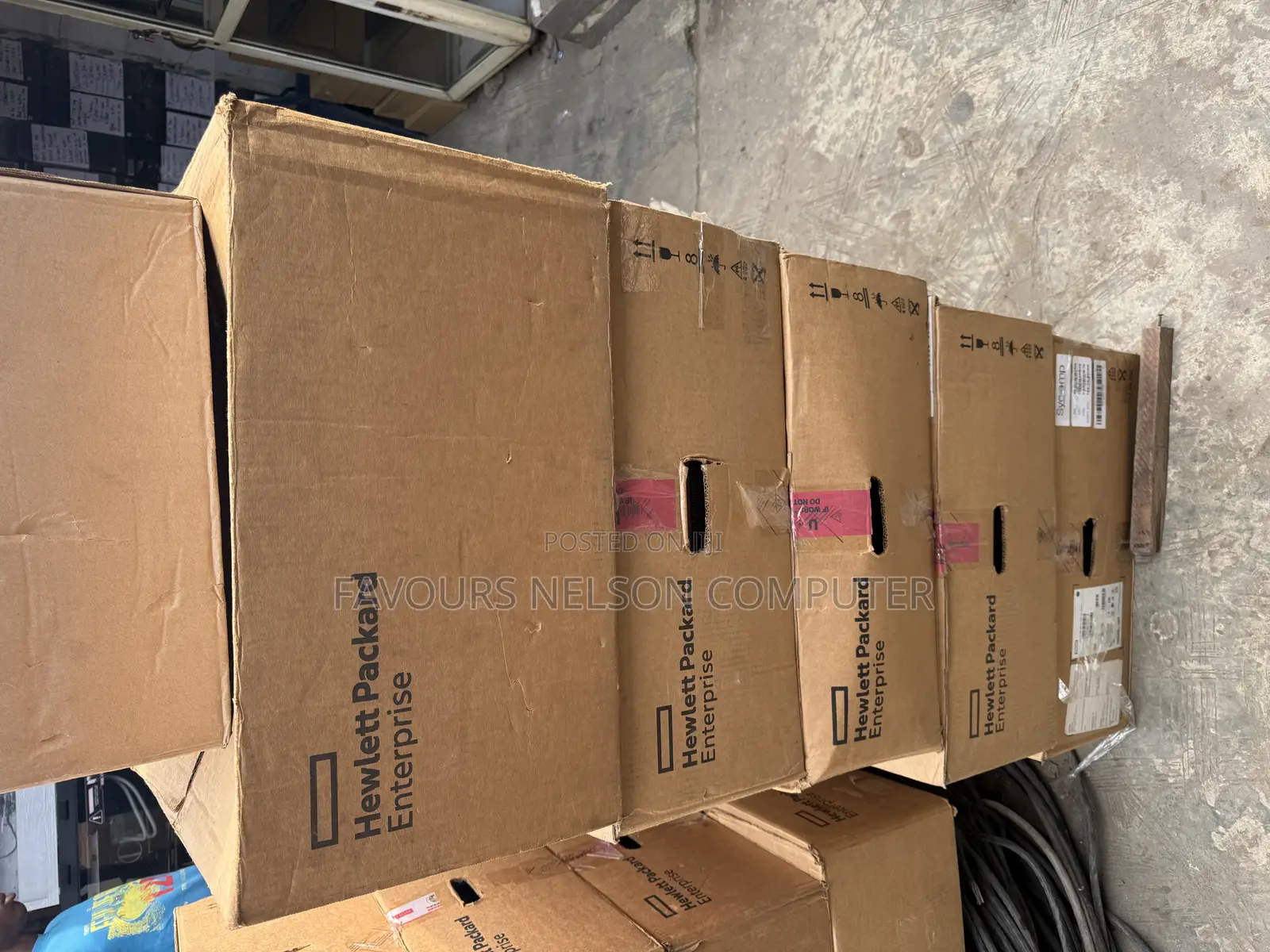 Server HP ProLiant DL380 Gen10 64GB Intel Xeon HDD 2T