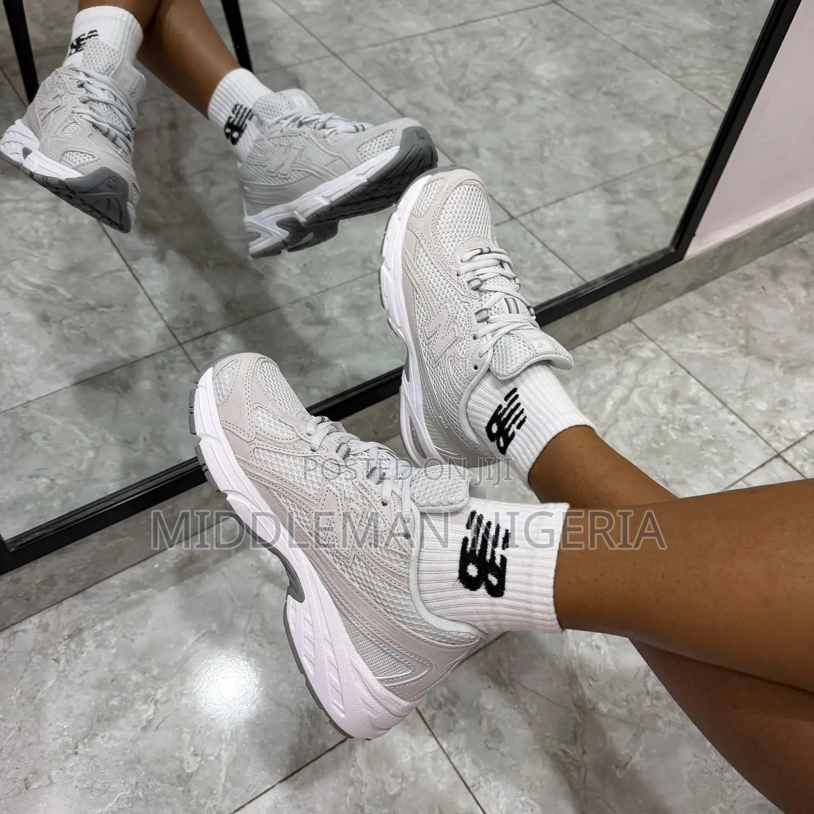 New Balance 740 Grey/White Sneakers