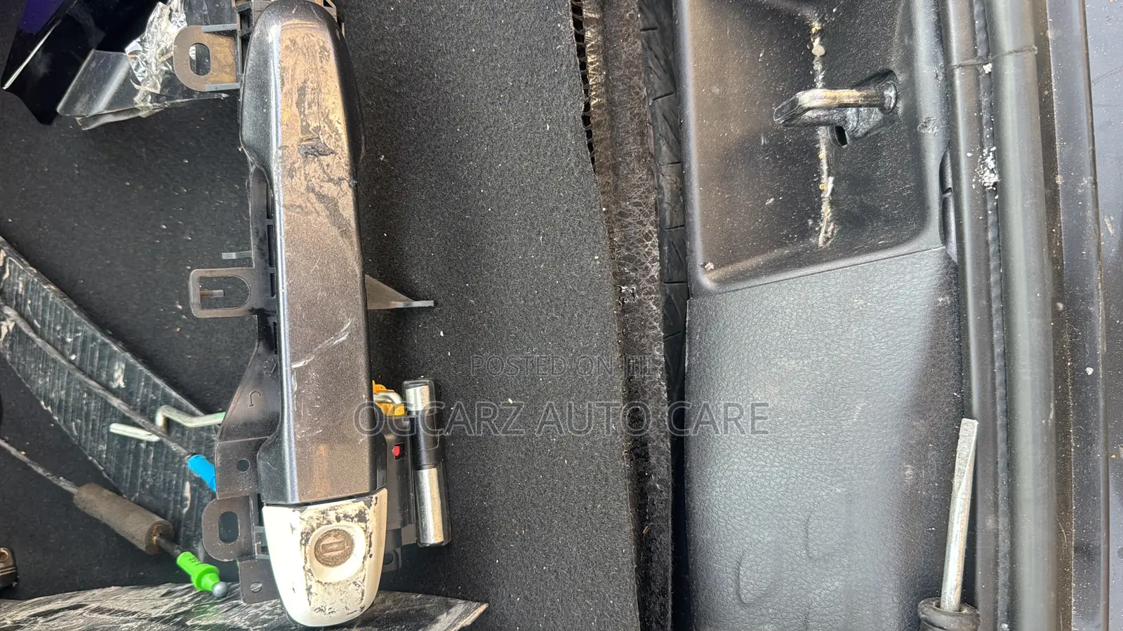 All Toyota Door Handles Available, Camry , Highlander, Corolla, Venza