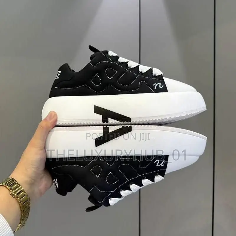 Ajekke Trending Unisex Sneakers