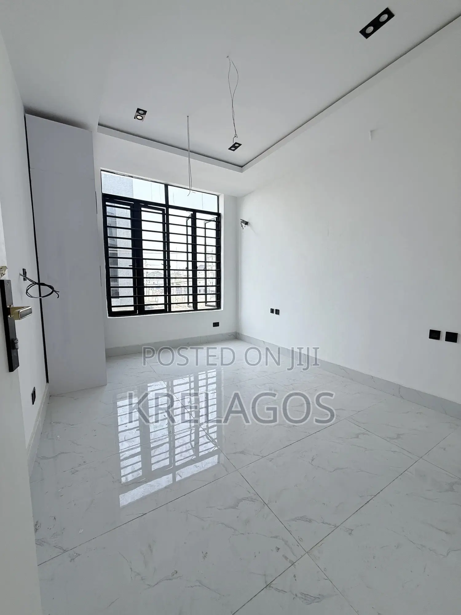 2bdrm Apartment in Lekki, Ikate for sale