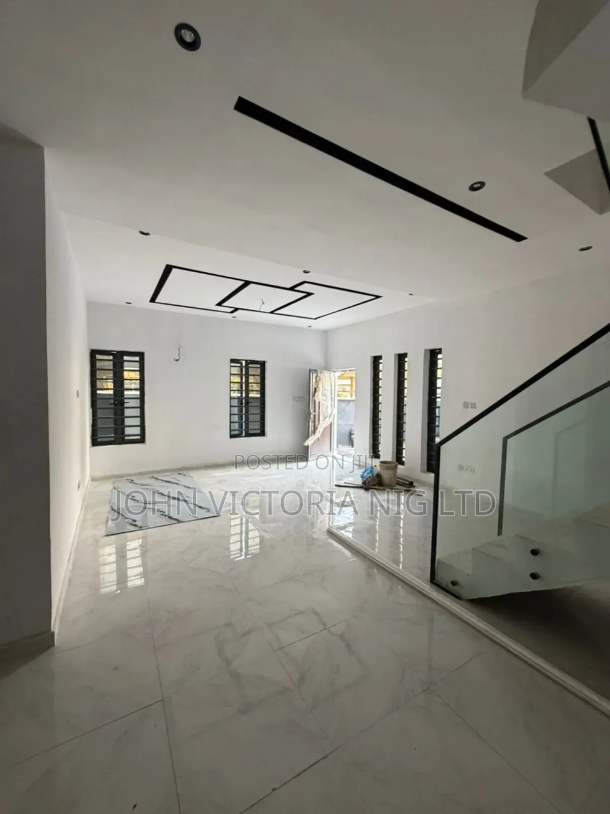 Furnished 4bdrm Duplex in Maryland Ikeja for sale