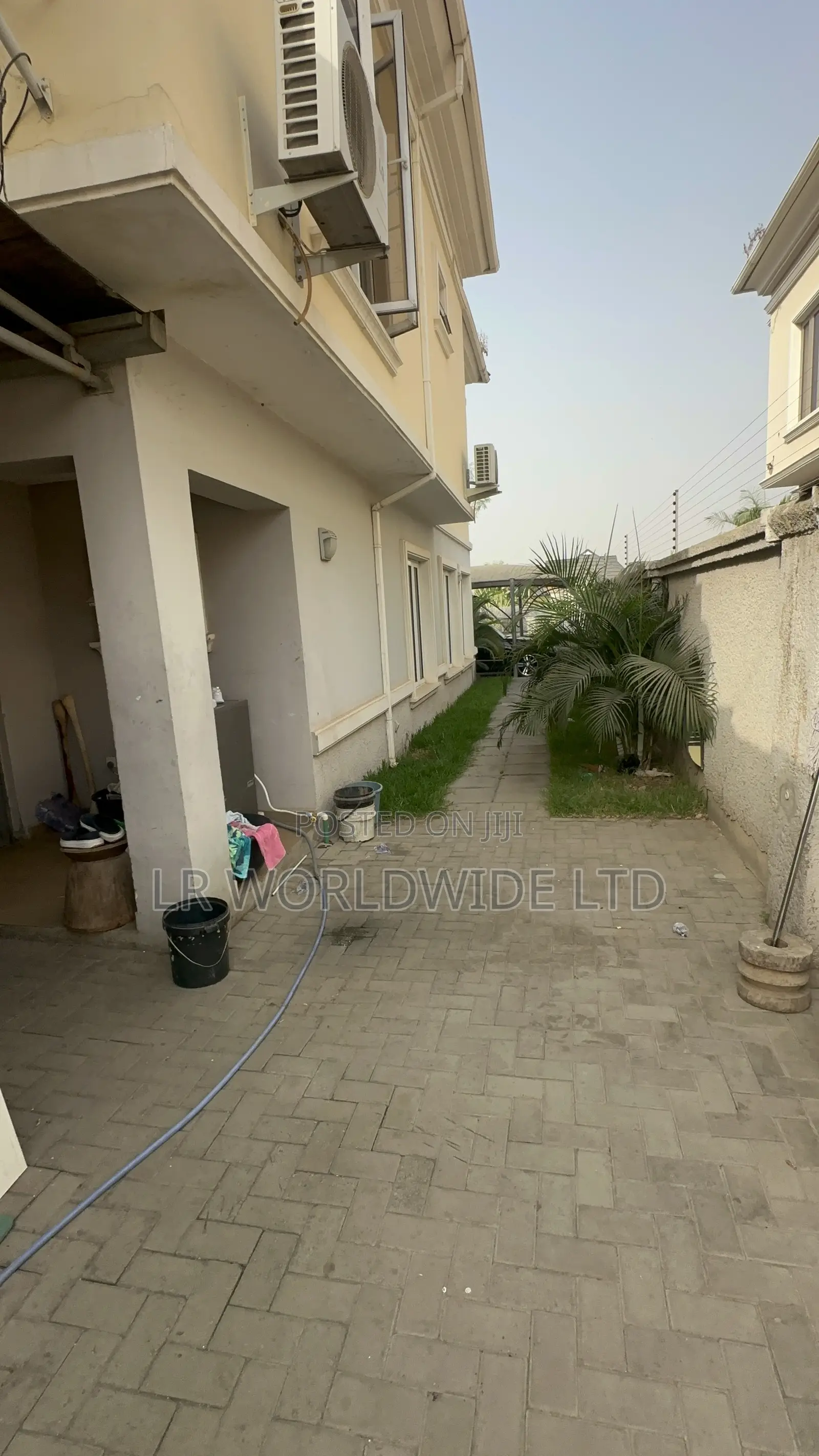 4bdrm Duplex in Lugbe District for sale