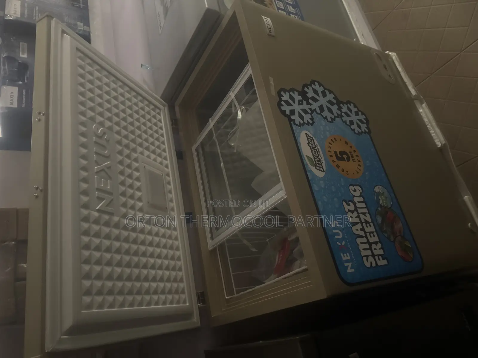 Nexus Chest Freezer Inverter 200l