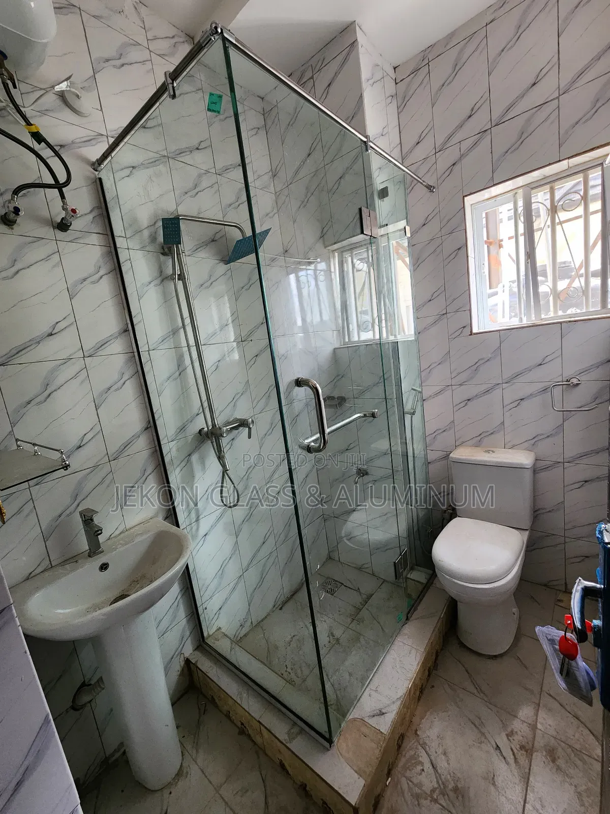 Shower Cubicle With Tempered Plain Glass