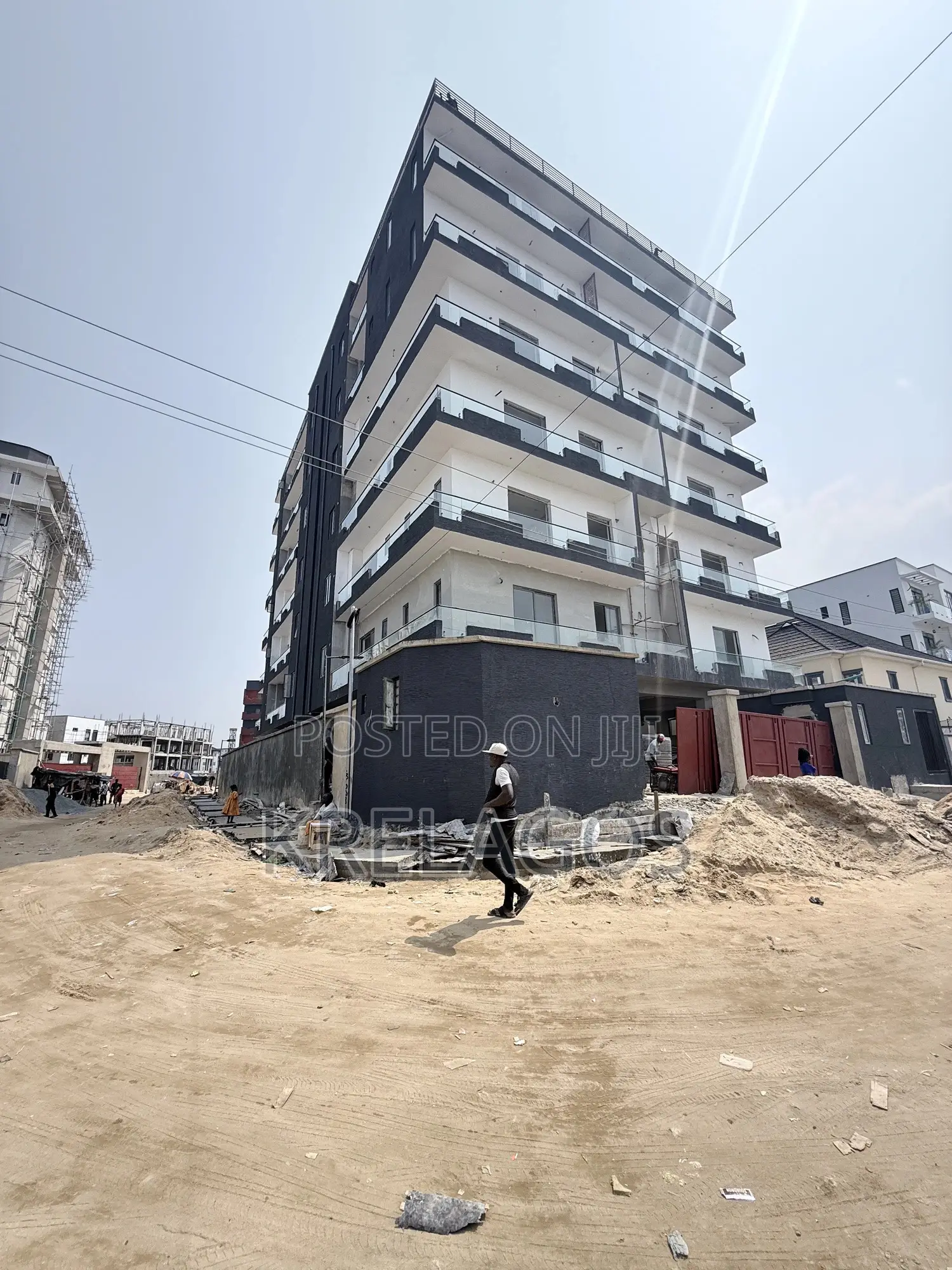 Studio Apartment in Lekki, Ikate for sale