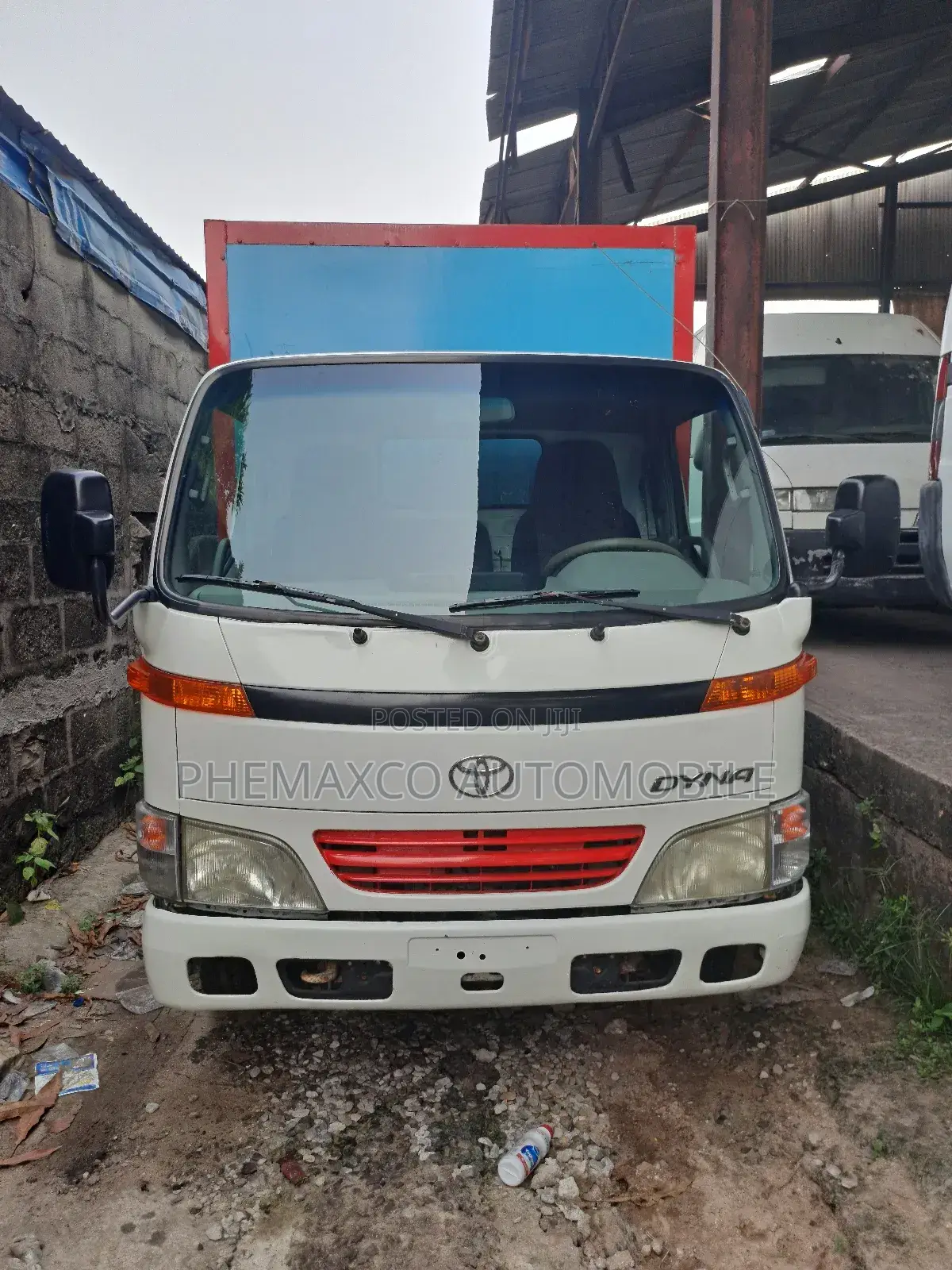 Toyota Dyna150 Covered Body