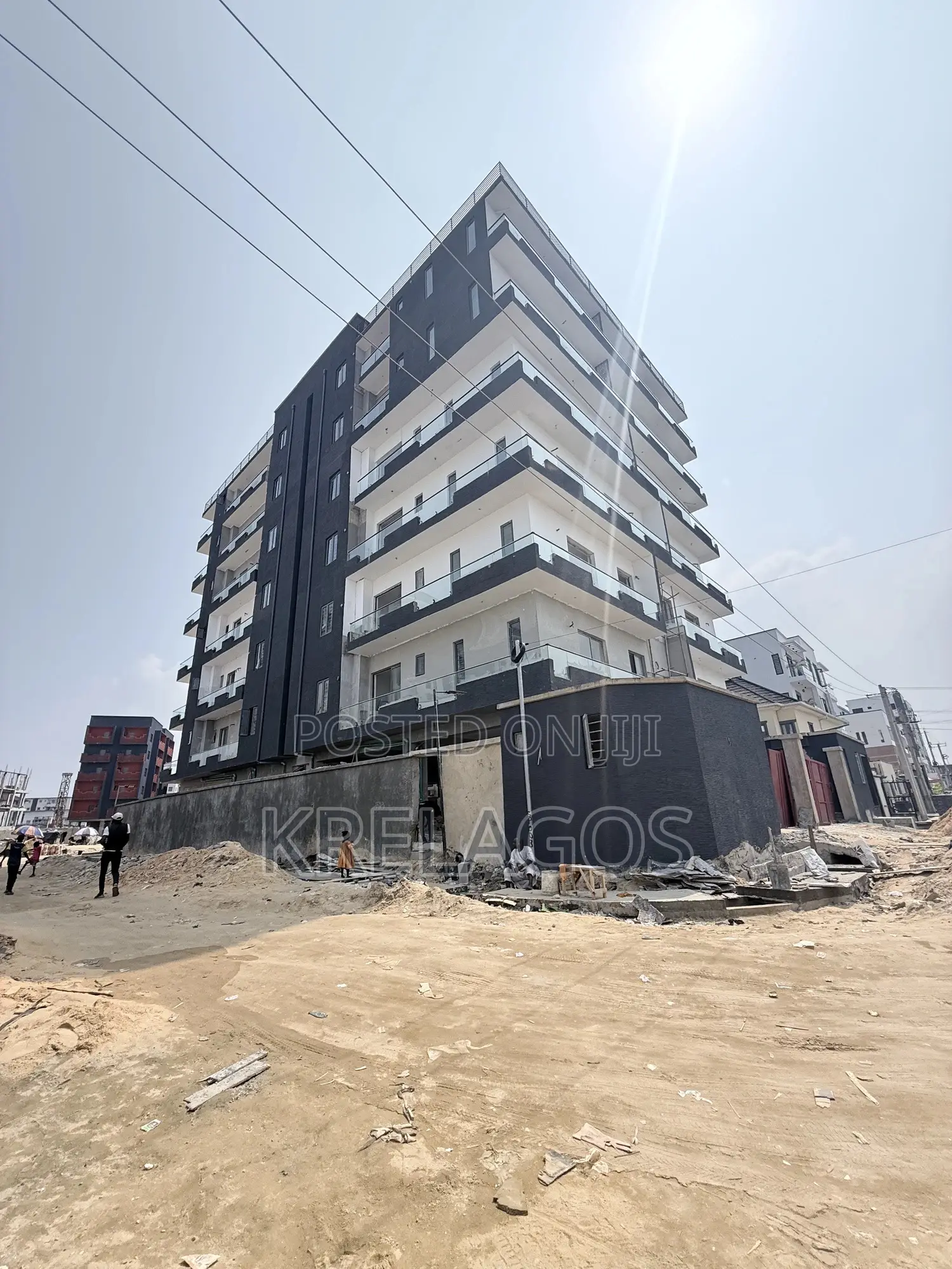 3bdrm Apartment in Lekki, Ikate for sale