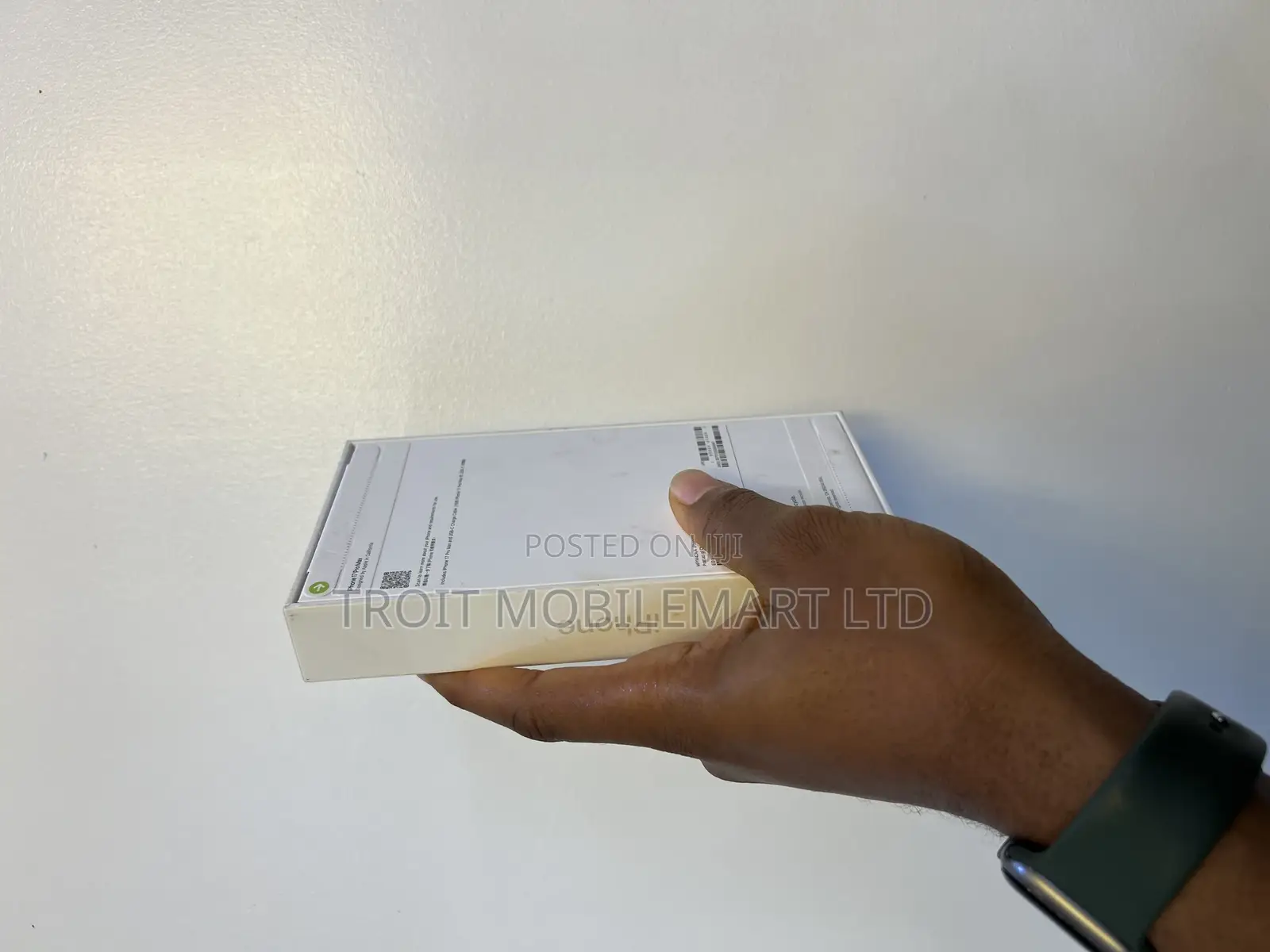 New Apple iPhone 17 Pro Max 256 GB White
