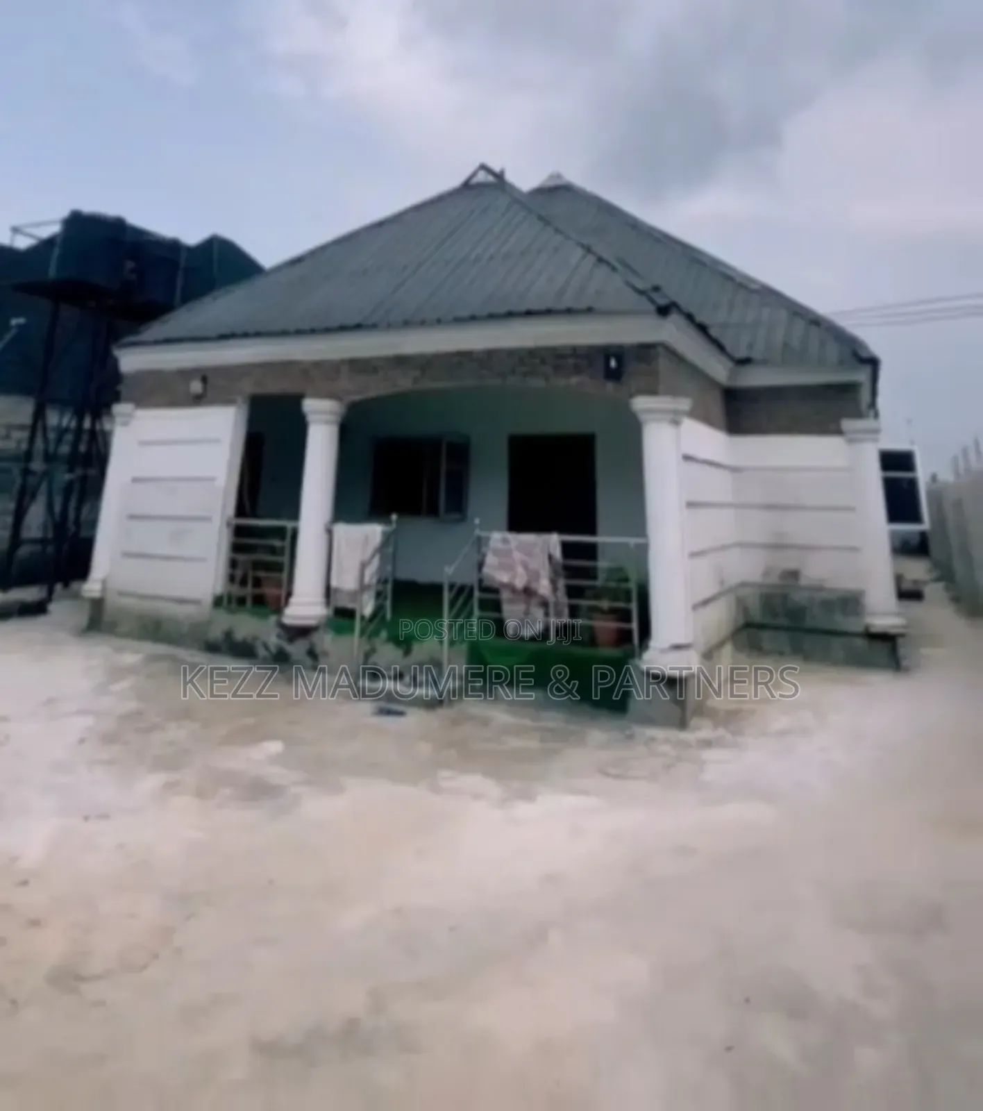 4bdrm Bungalow in Apu Road, Rukpokwu for sale