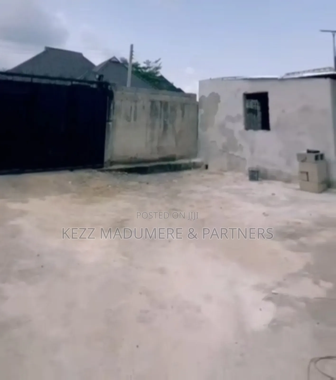 4bdrm Bungalow in Apu Road, Rukpokwu for sale