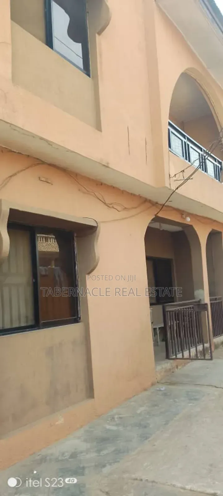 3bdrm Apartment in Benson Garage for rent