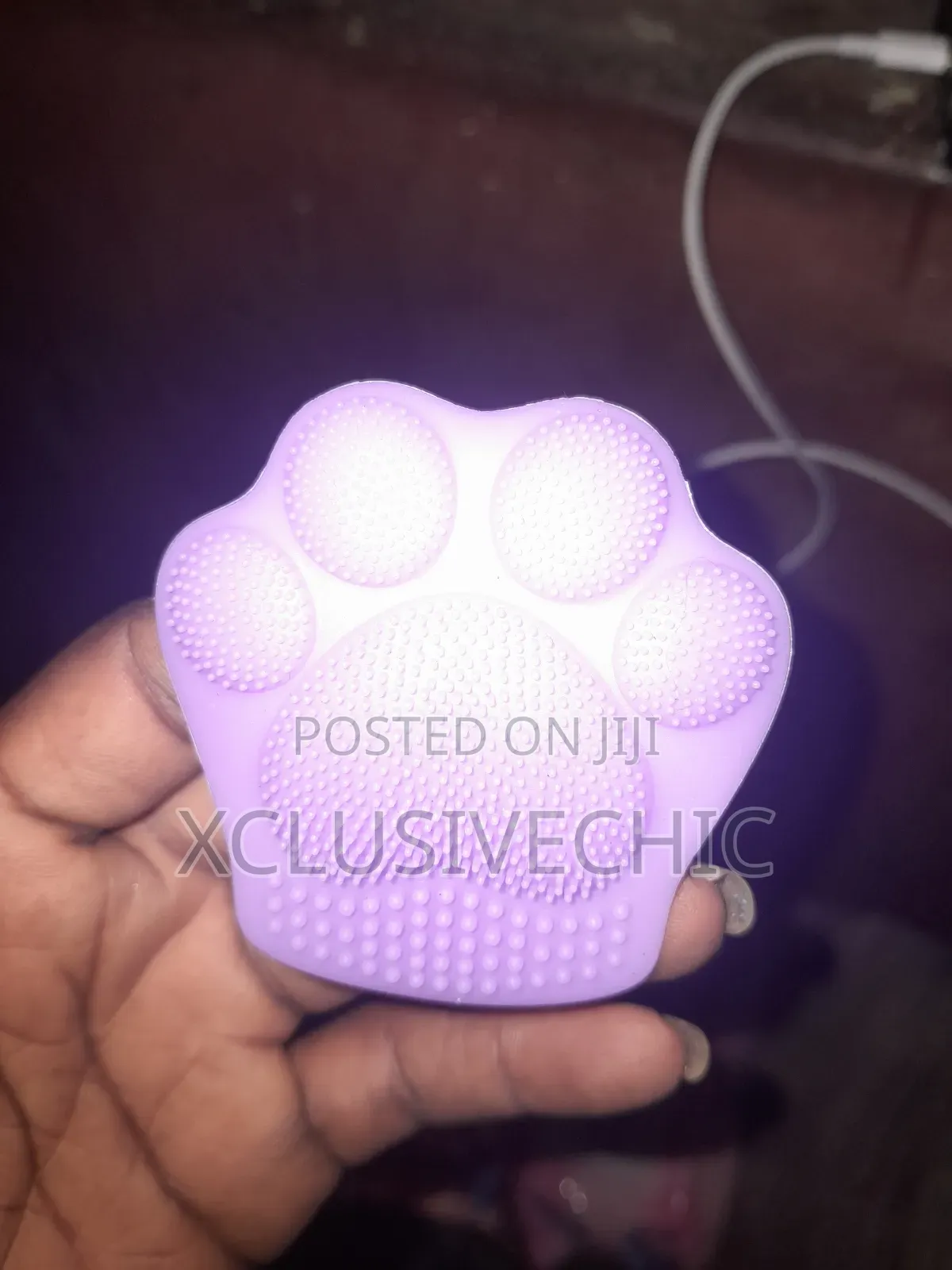 1pc Cat Paw Facial Cleansing Brush