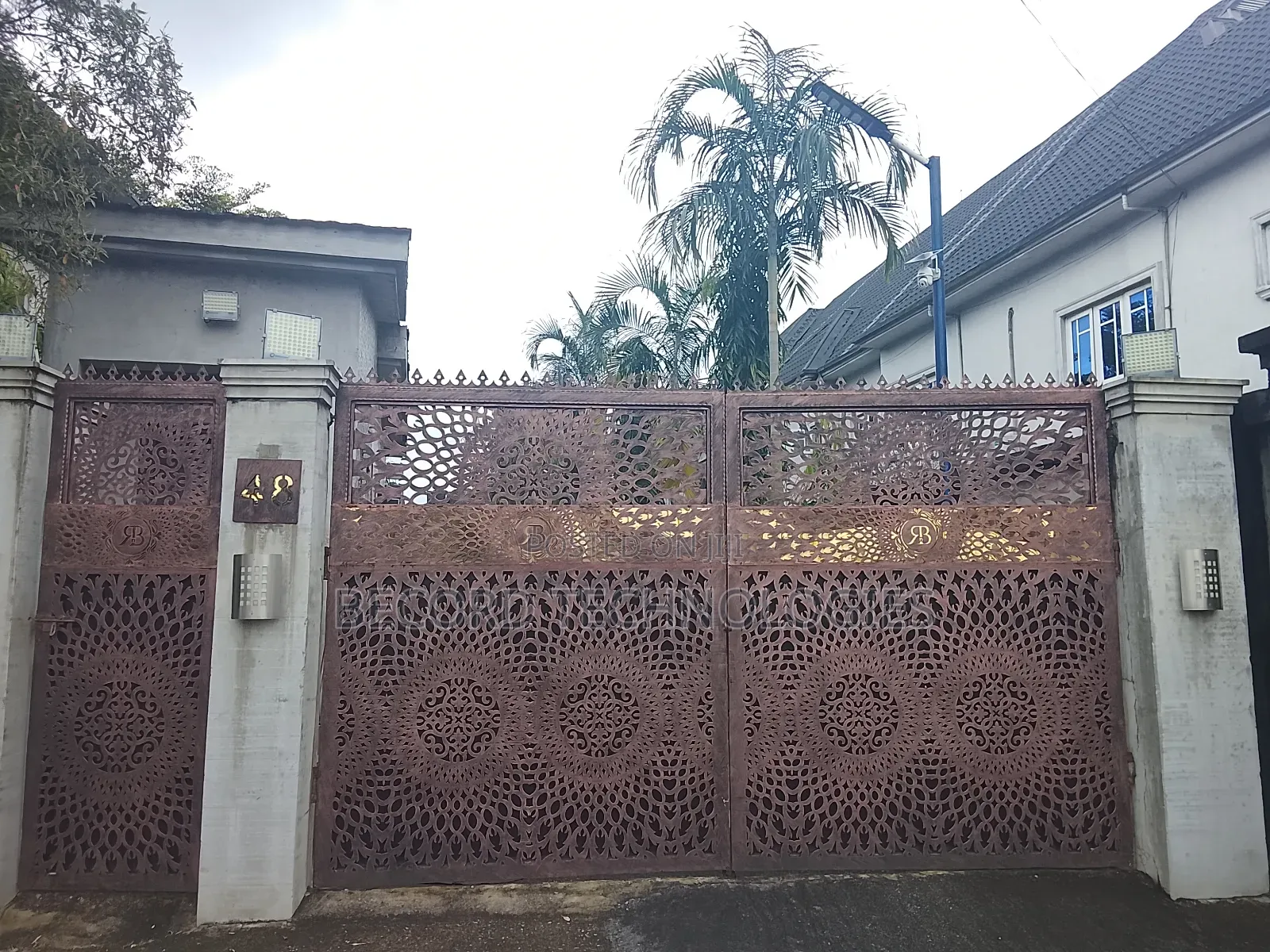 Smart Gate — Stainless Steel, Laser Cut