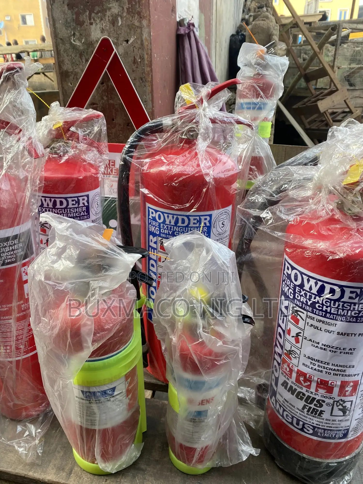 Fire Extinguisher 9kg ( Powder)