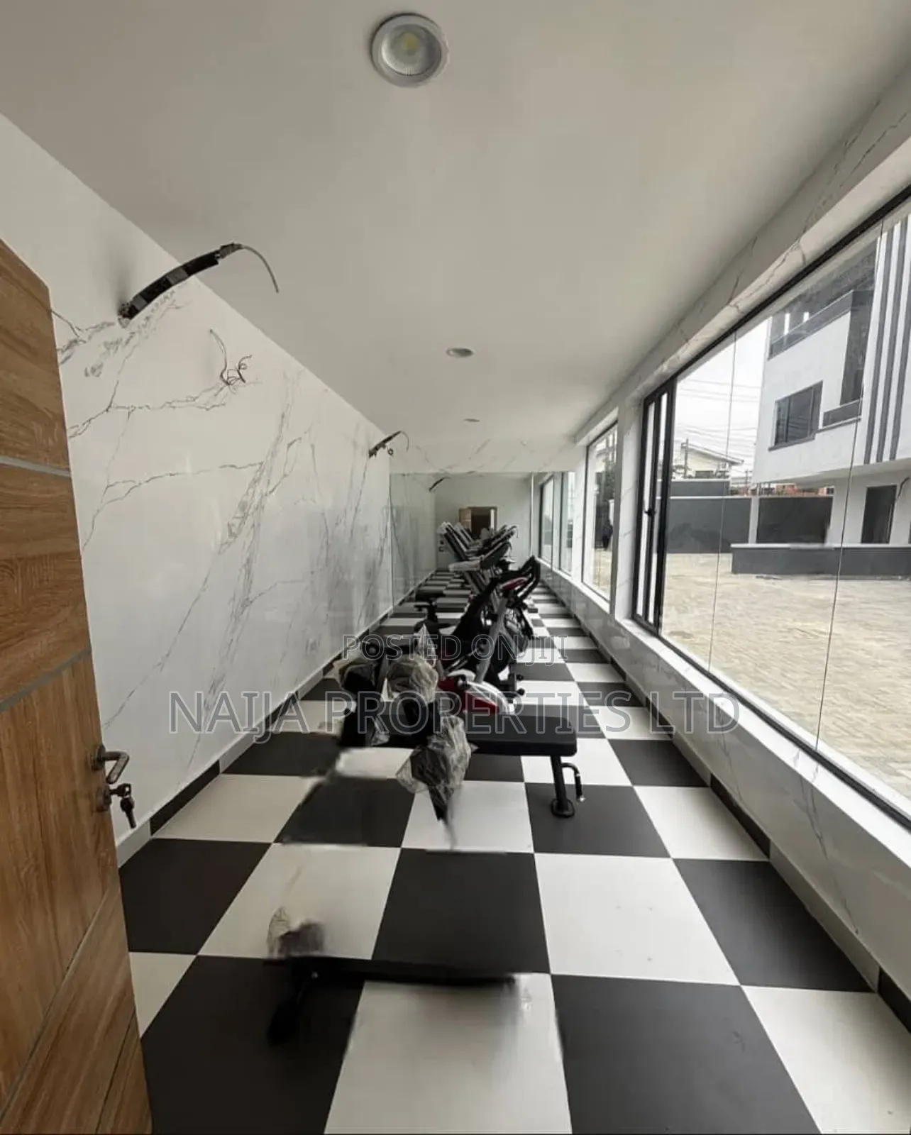 4bdrm Duplex in Ogudu GRA for sale