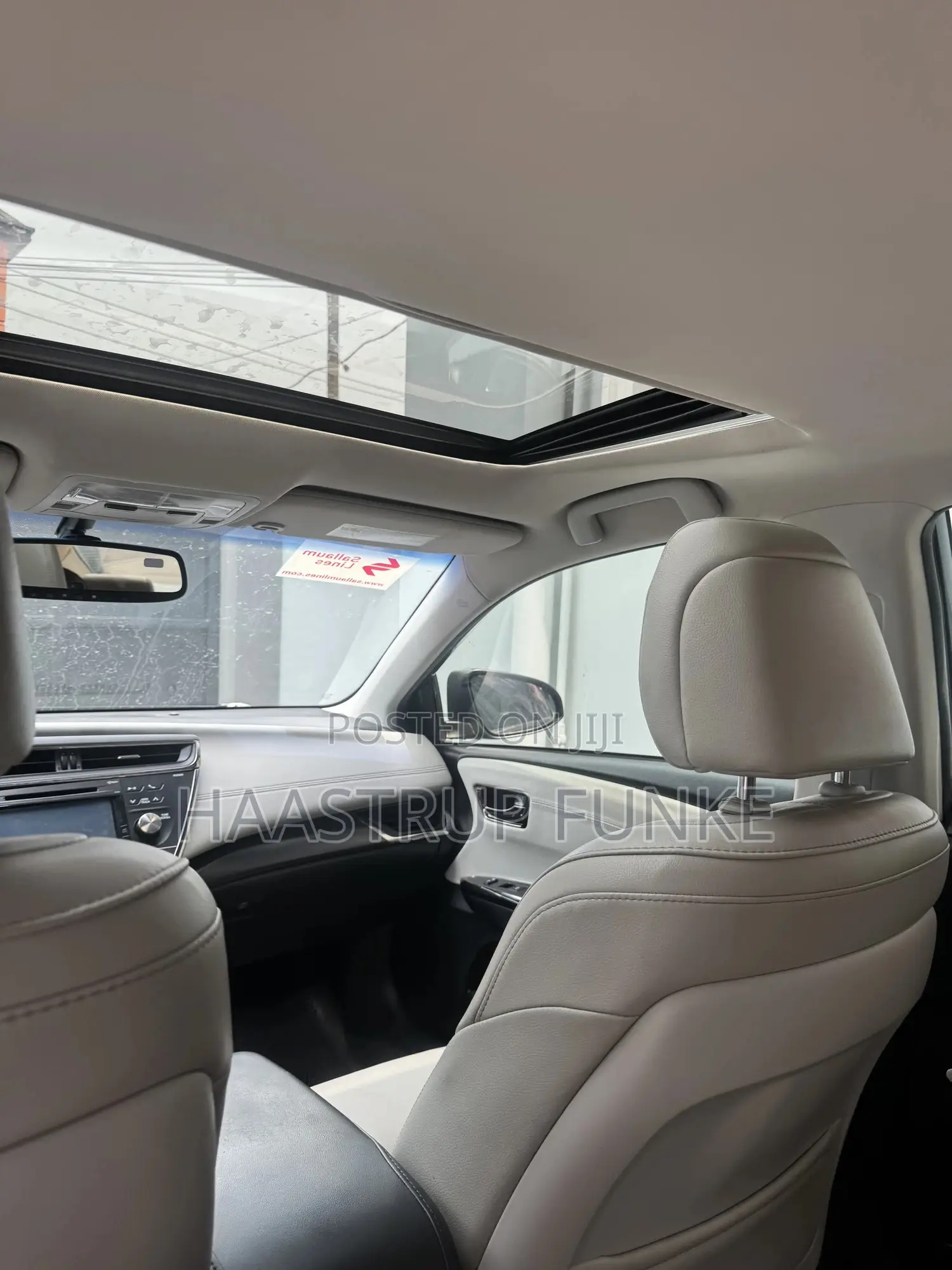 Toyota Avalon XLE Premium FWD Sedan (3.6L 6cyl 6A) 2016 Blue
