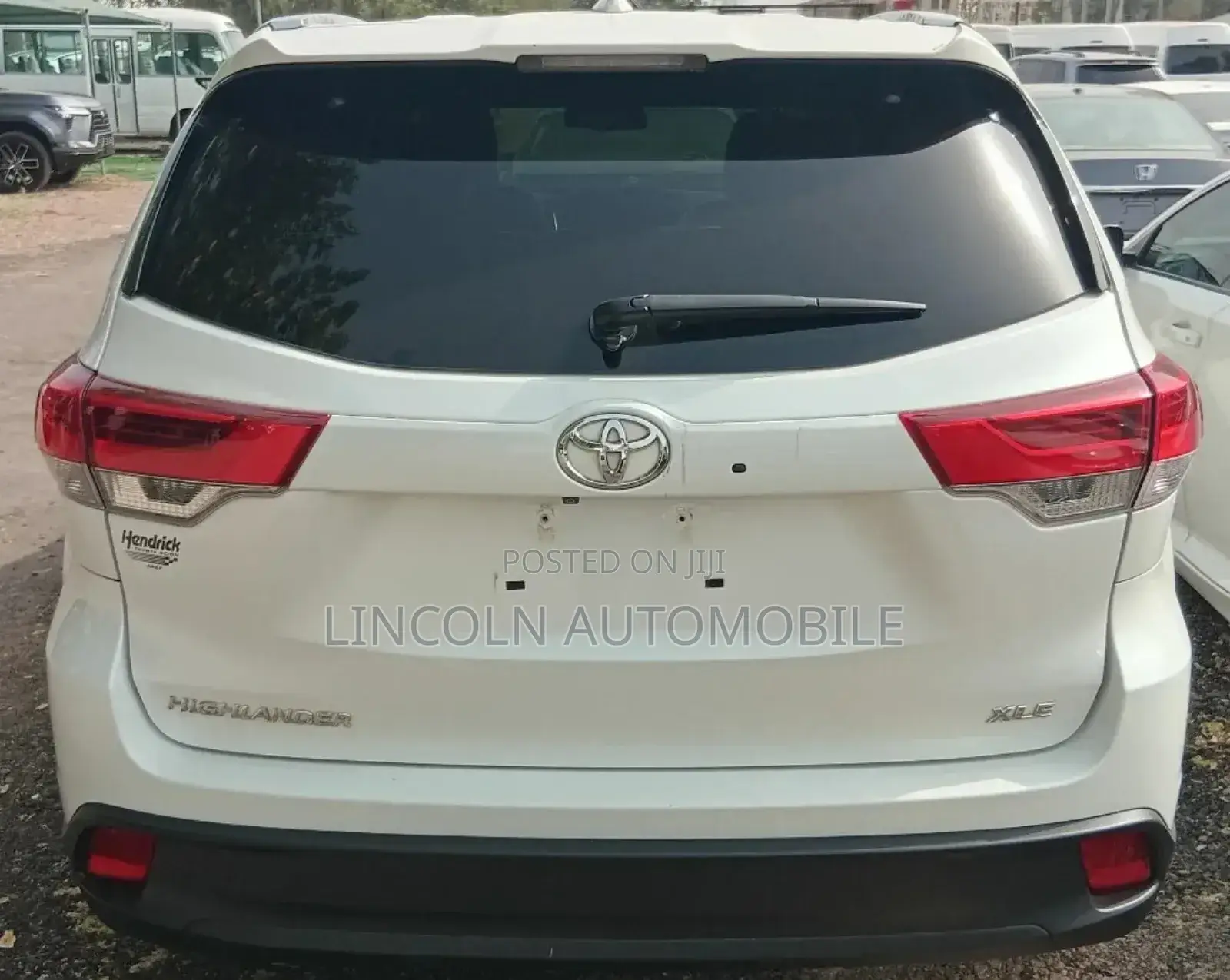 Toyota Highlander XLE V6 4x4 (3.5L 6cyl 6A) 2016 White