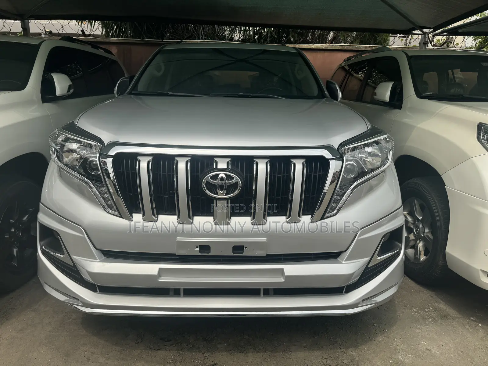 Toyota Land Cruiser Prado 2016 Silver