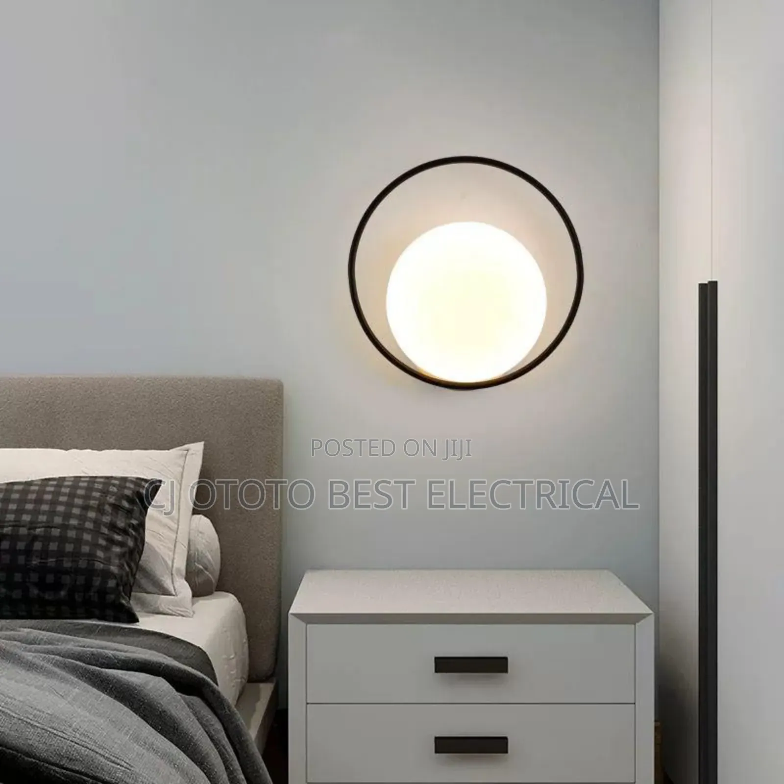 Simple Mature Led Wall Light, Gold and Black Body Available