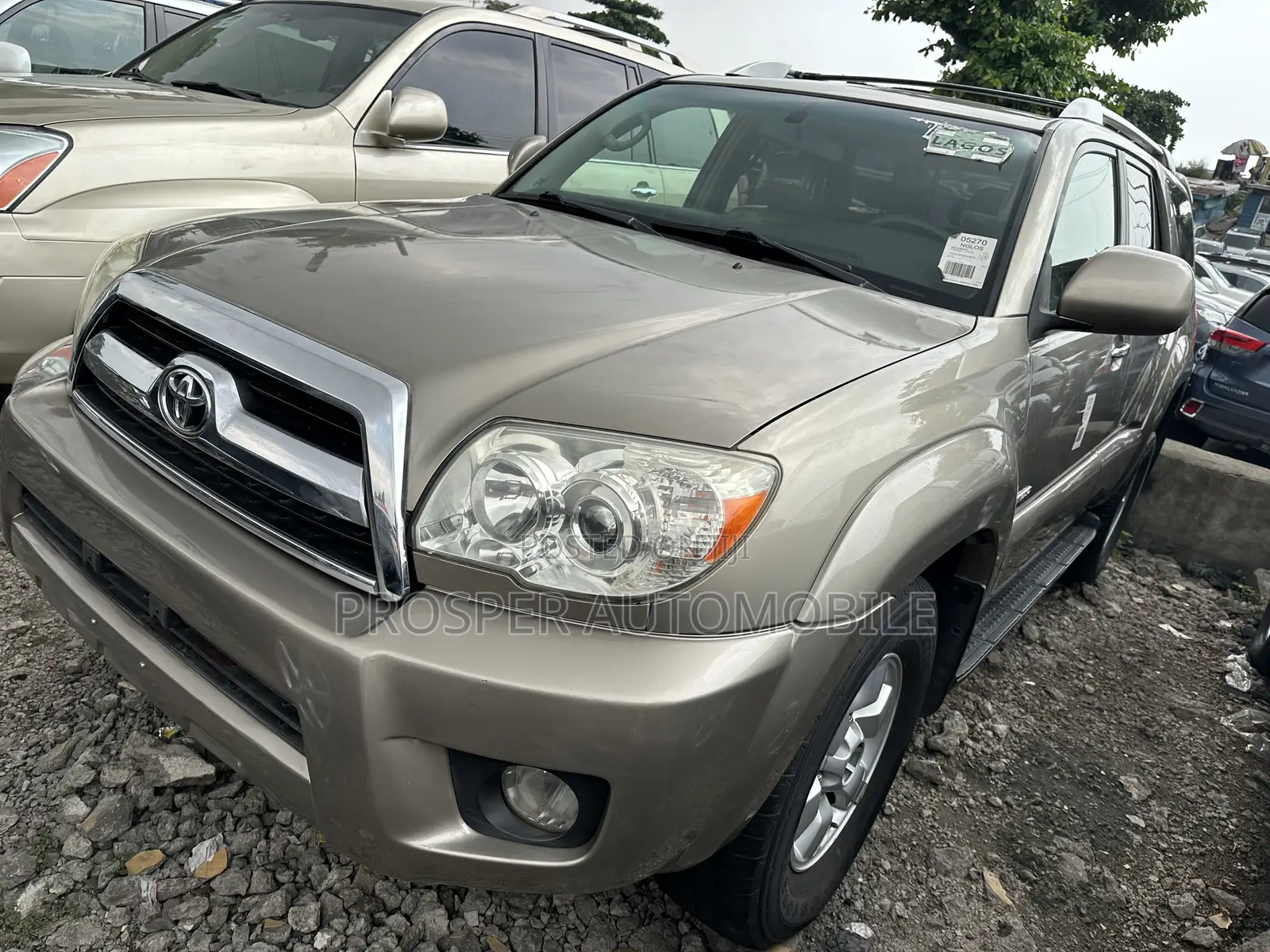 Toyota 4-Runner Limited 2008 Gold
