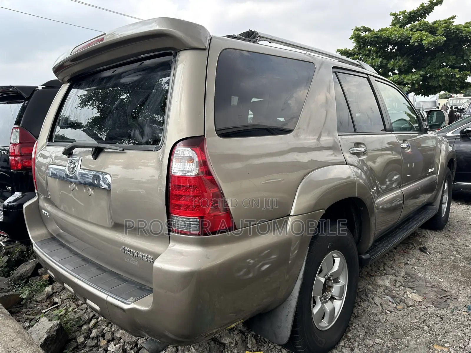Toyota 4-Runner Limited 2008 Gold