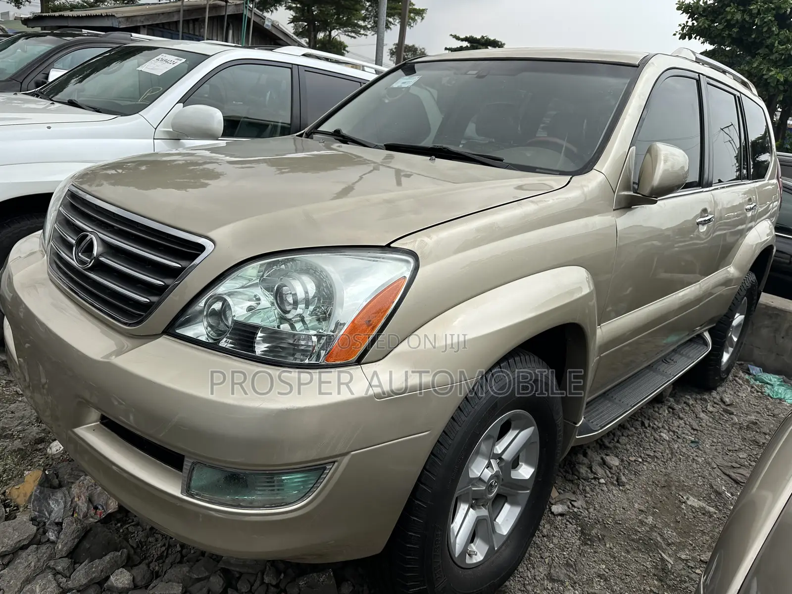Lexus GX 470 2008 Gold