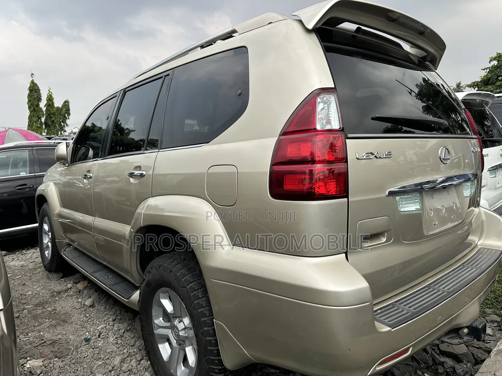 Lexus GX 470 2008 Gold
