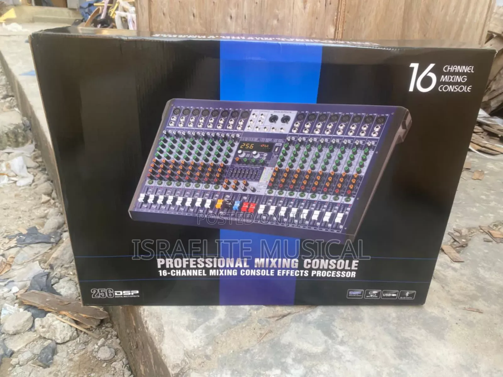 Yamaha 16 Channels Mixer With USB, Bluetooth