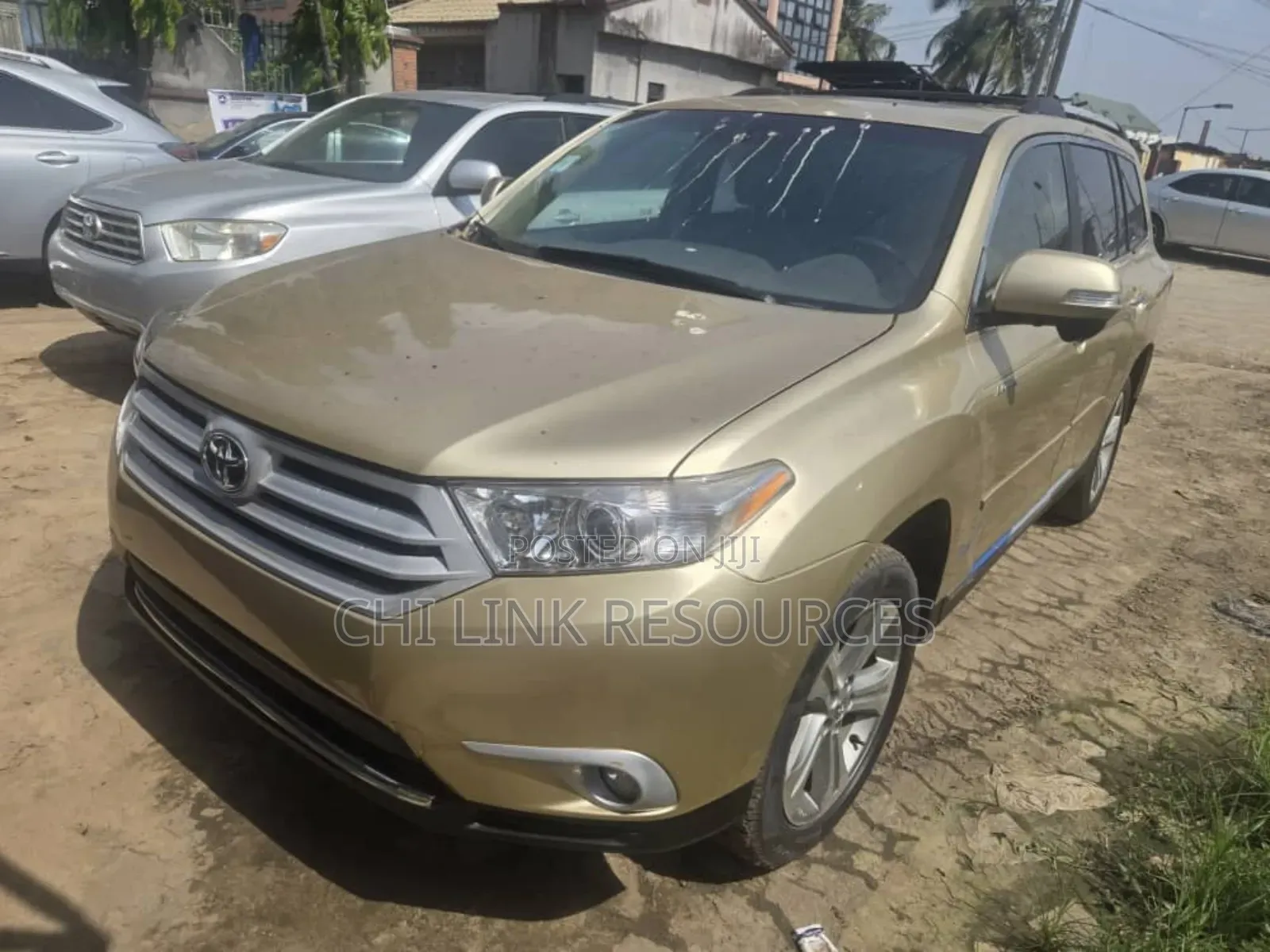 Toyota Highlander 2010 Gold