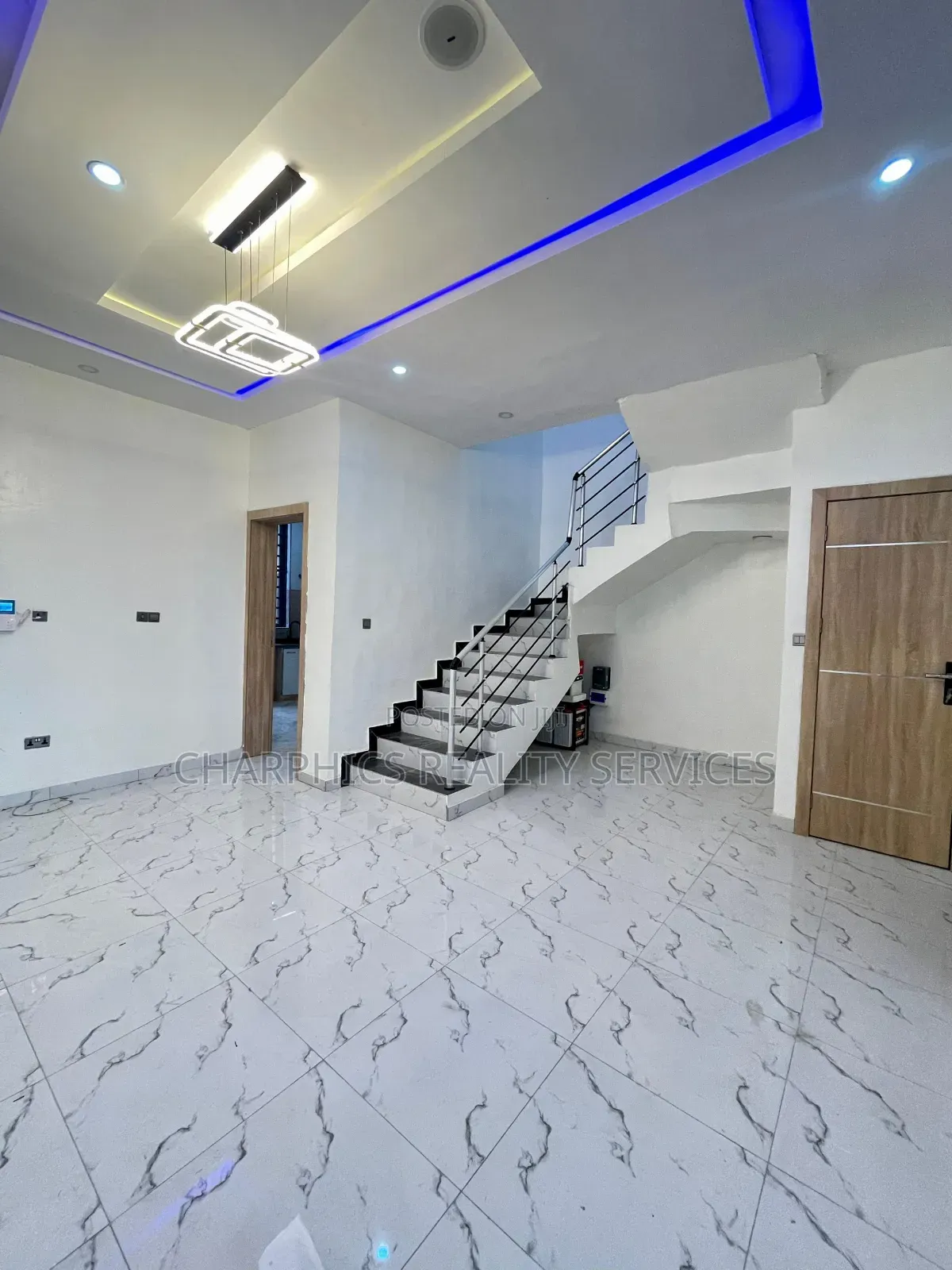 3bdrm Duplex in Ajah for sale