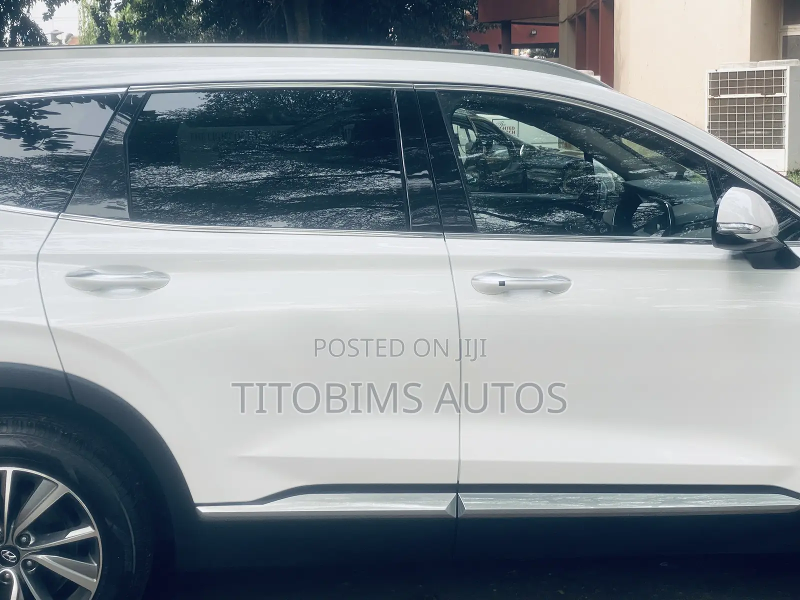 Hyundai Santa Fe Limited 2.0T FWD 2019 White
