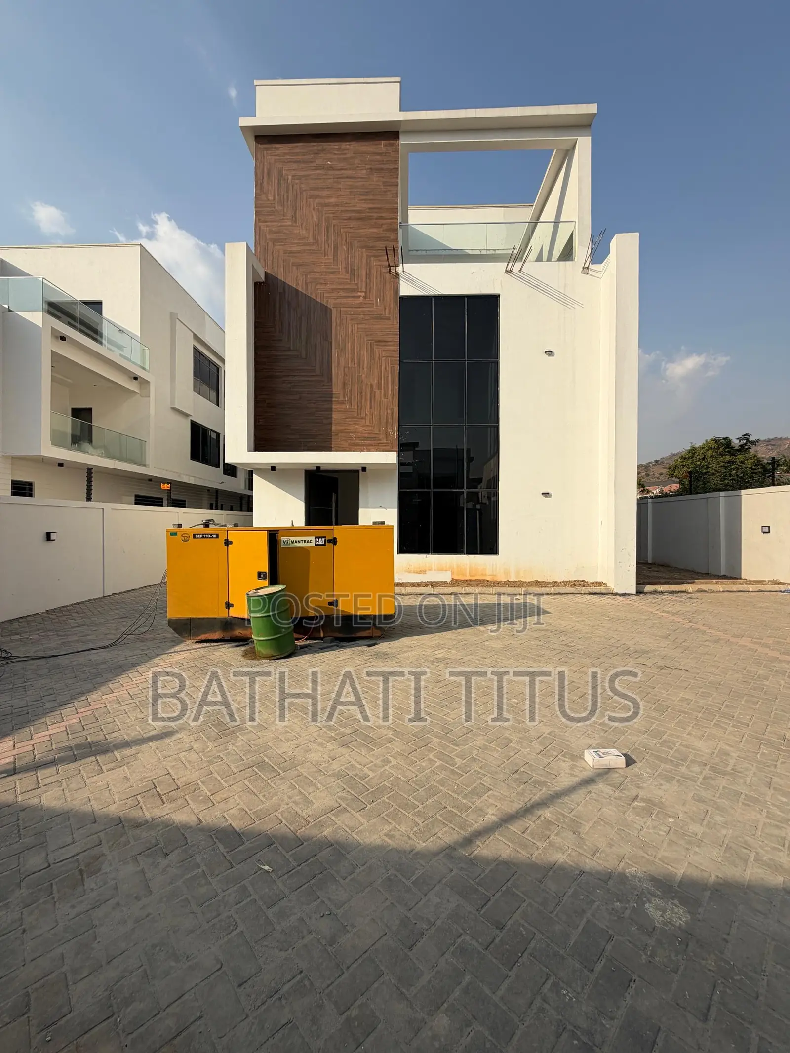 5bdrm Duplex in Katampe Extension for sale