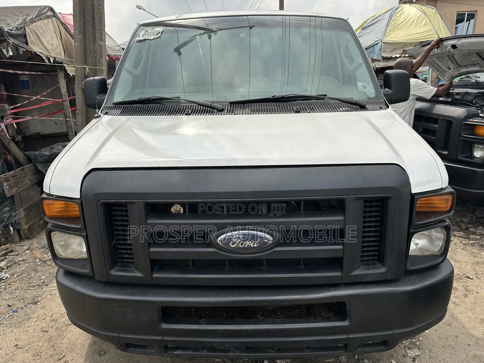 Ford E250 2013 White