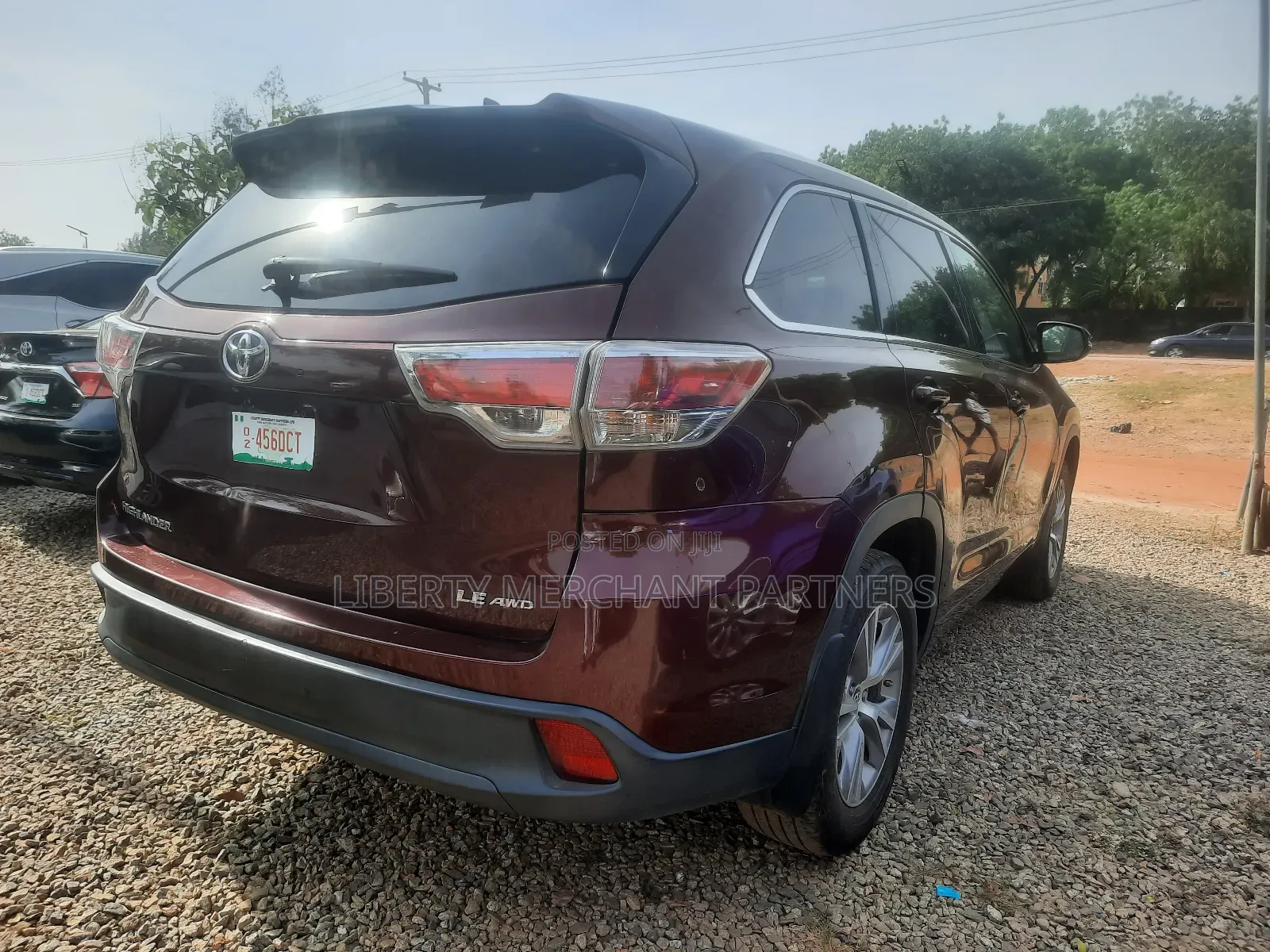 Toyota Highlander LE Plus V6 4x4 (3.5L 6cyl 6A) 2016 Burgundy