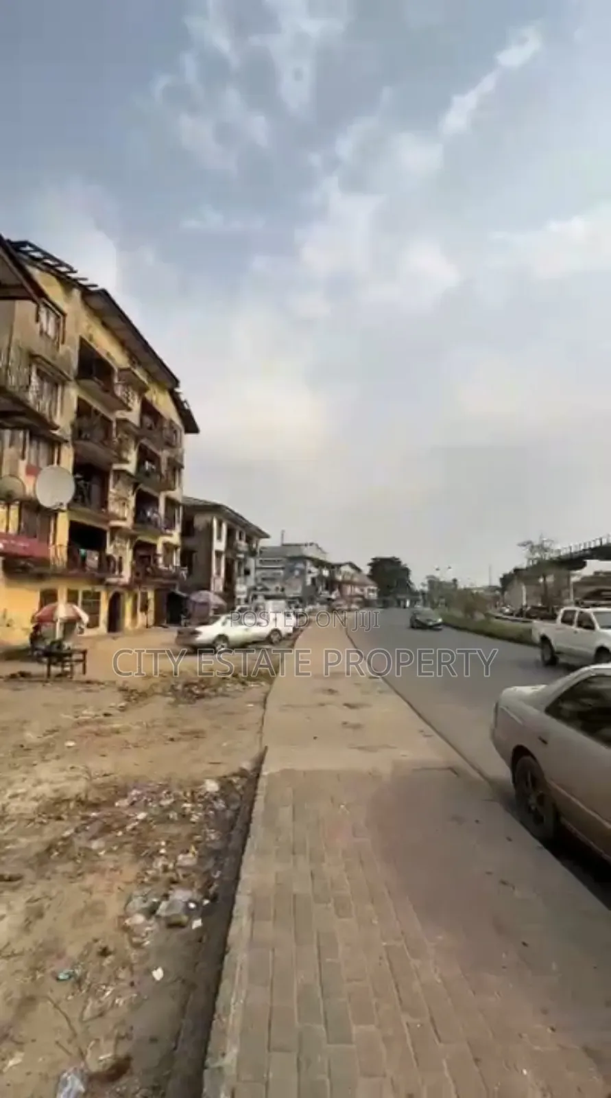 Renovatable or Demolishaabe Plaza for Sale at Station Road Ph