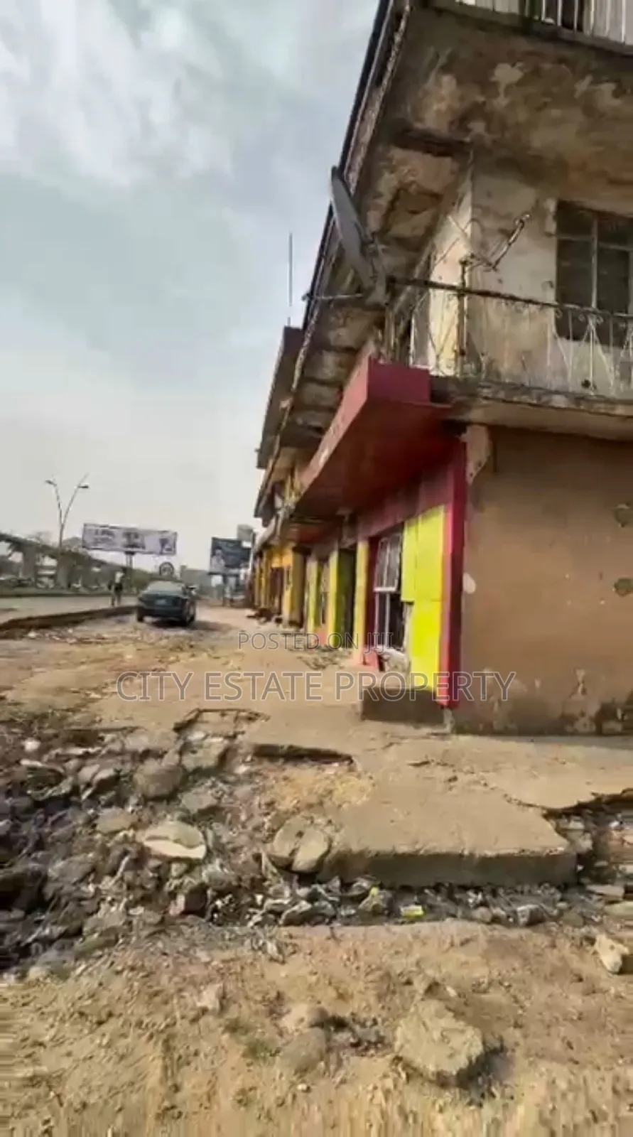 Renovatable or Demolishaabe Plaza for Sale at Station Road Ph