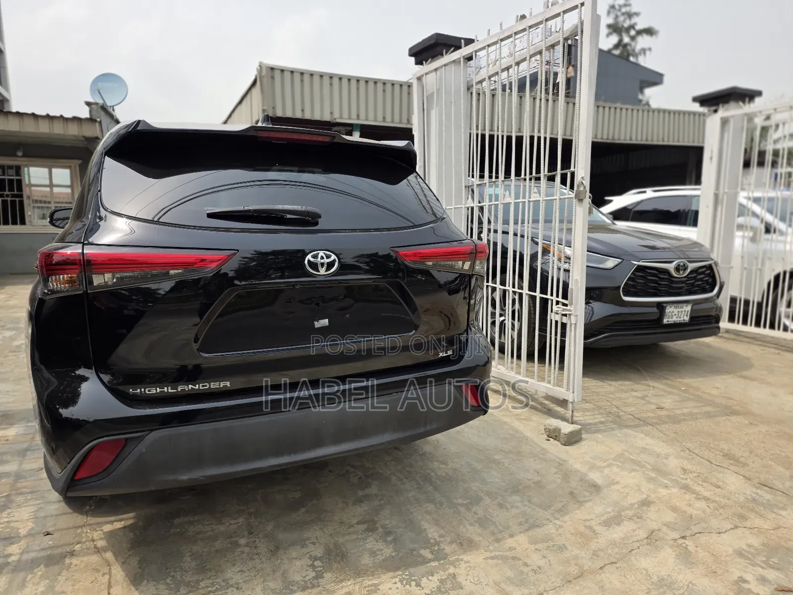 Toyota Highlander XLE FWD 2020 Black